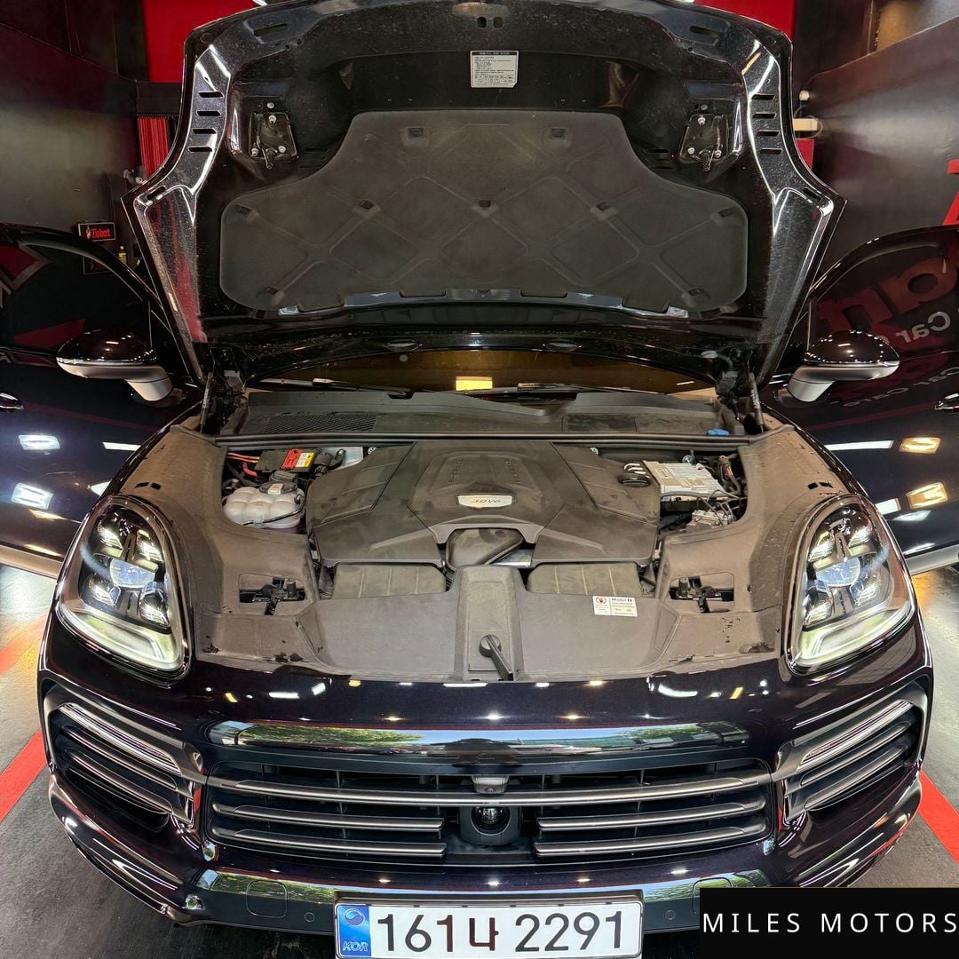 Porsche Cayenne 2022 — миниатюра 6