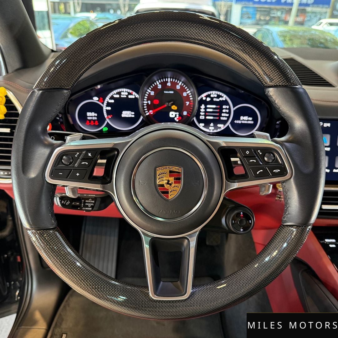 Porsche Cayenne 2022 — миниатюра 8