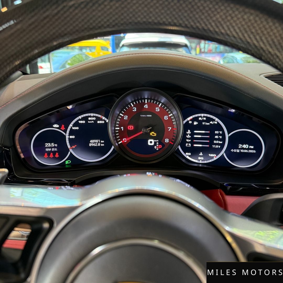 Porsche Cayenne 2022 — миниатюра 11