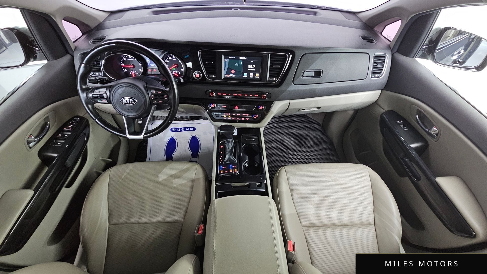 Kia Canival 2018 — миниатюра 7