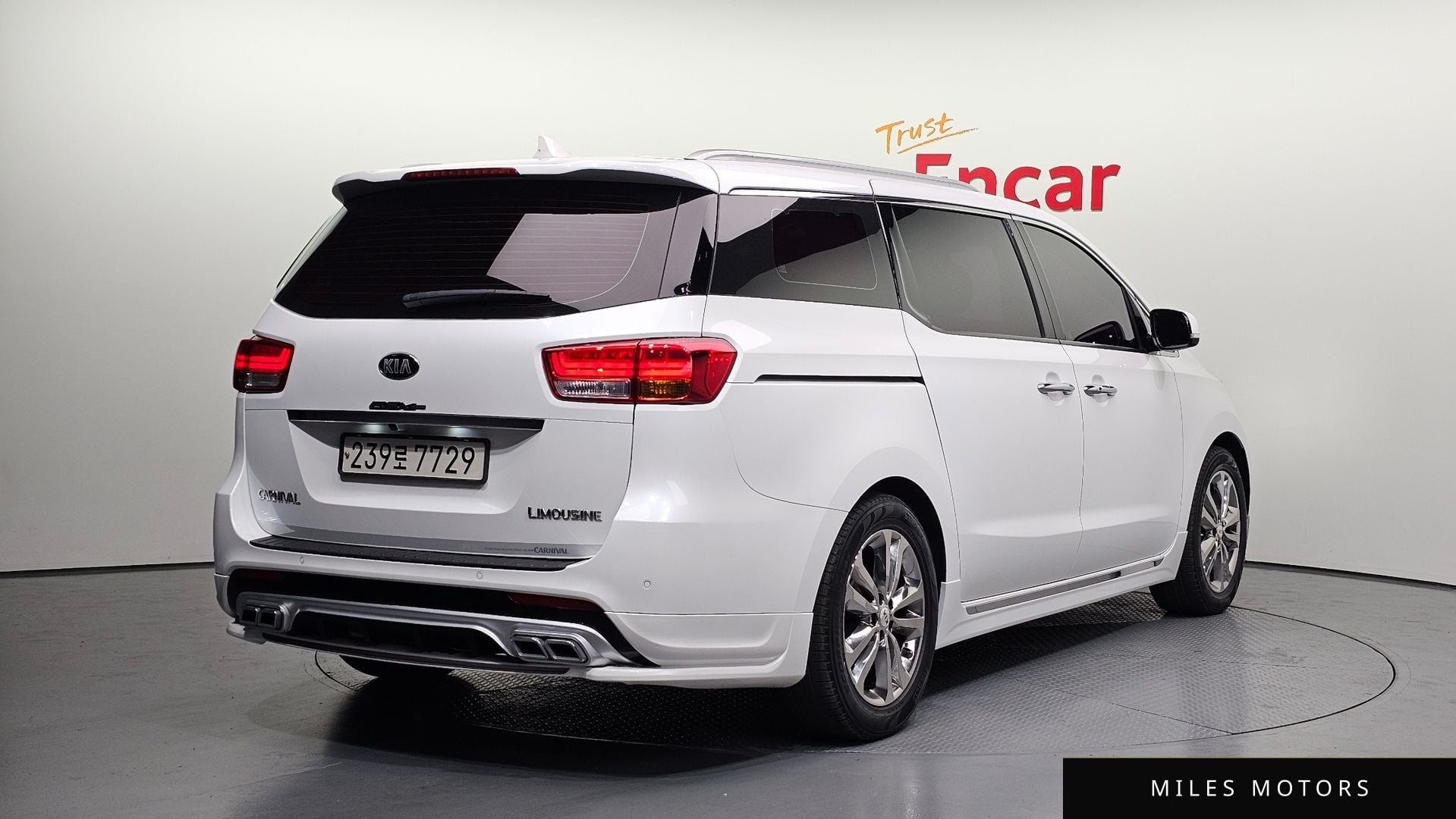 Kia Canival 2018 — миниатюра 2