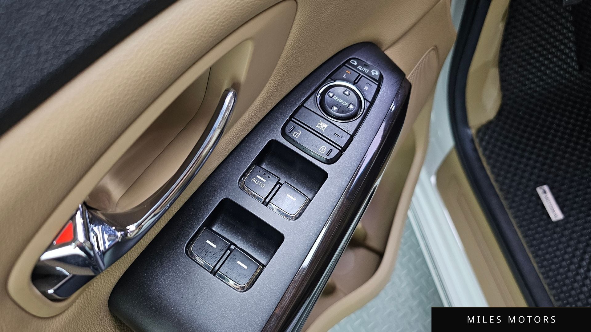 Kia Canival 2018 — миниатюра 12