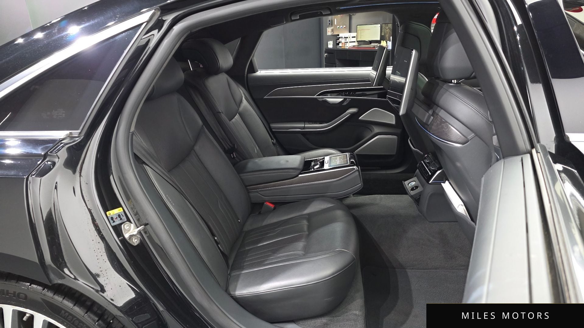 Audi A8 (D5) 2021 — миниатюра 12