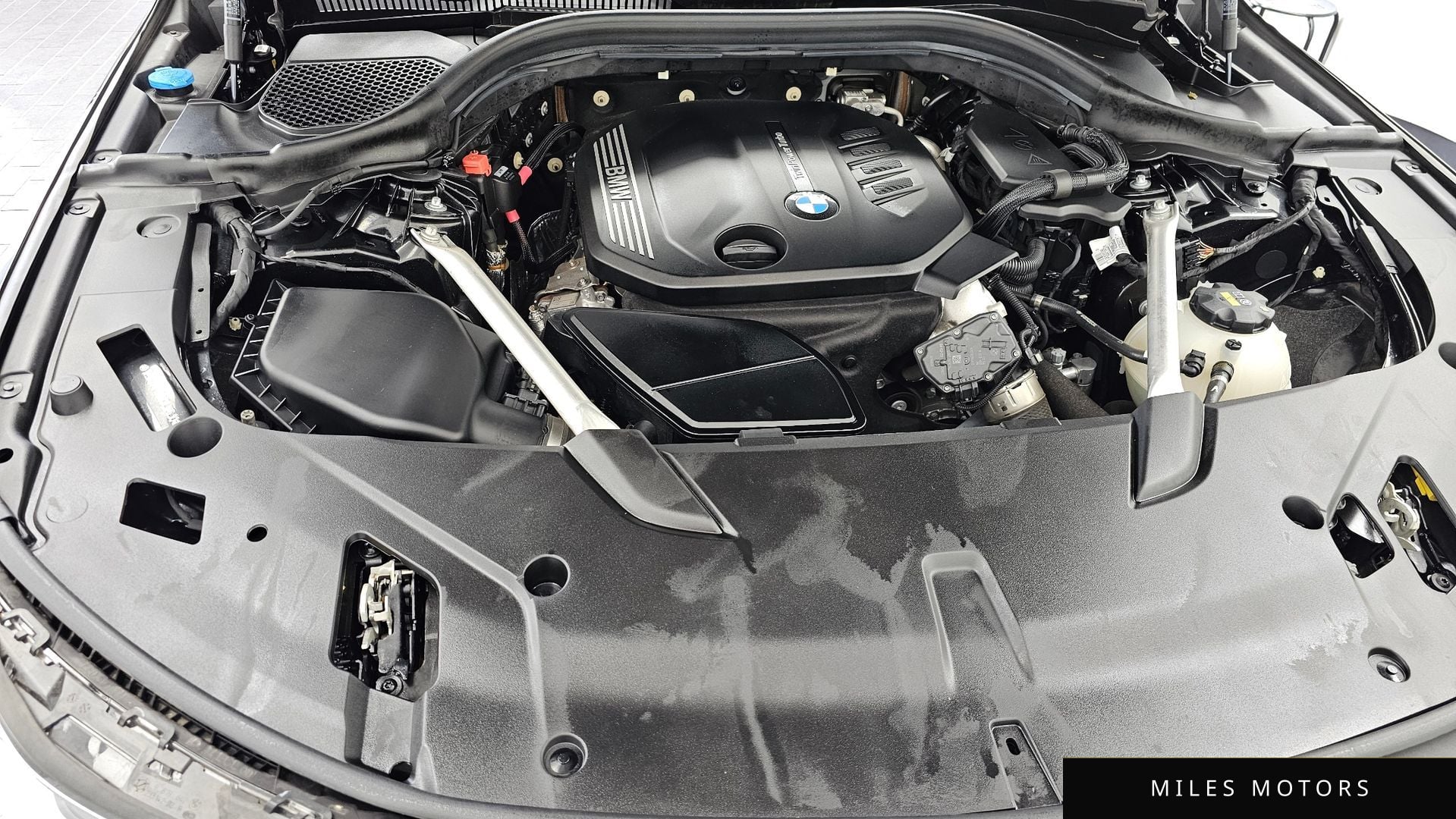 BMW 6 Series GT (G32) 2022 — миниатюра 6