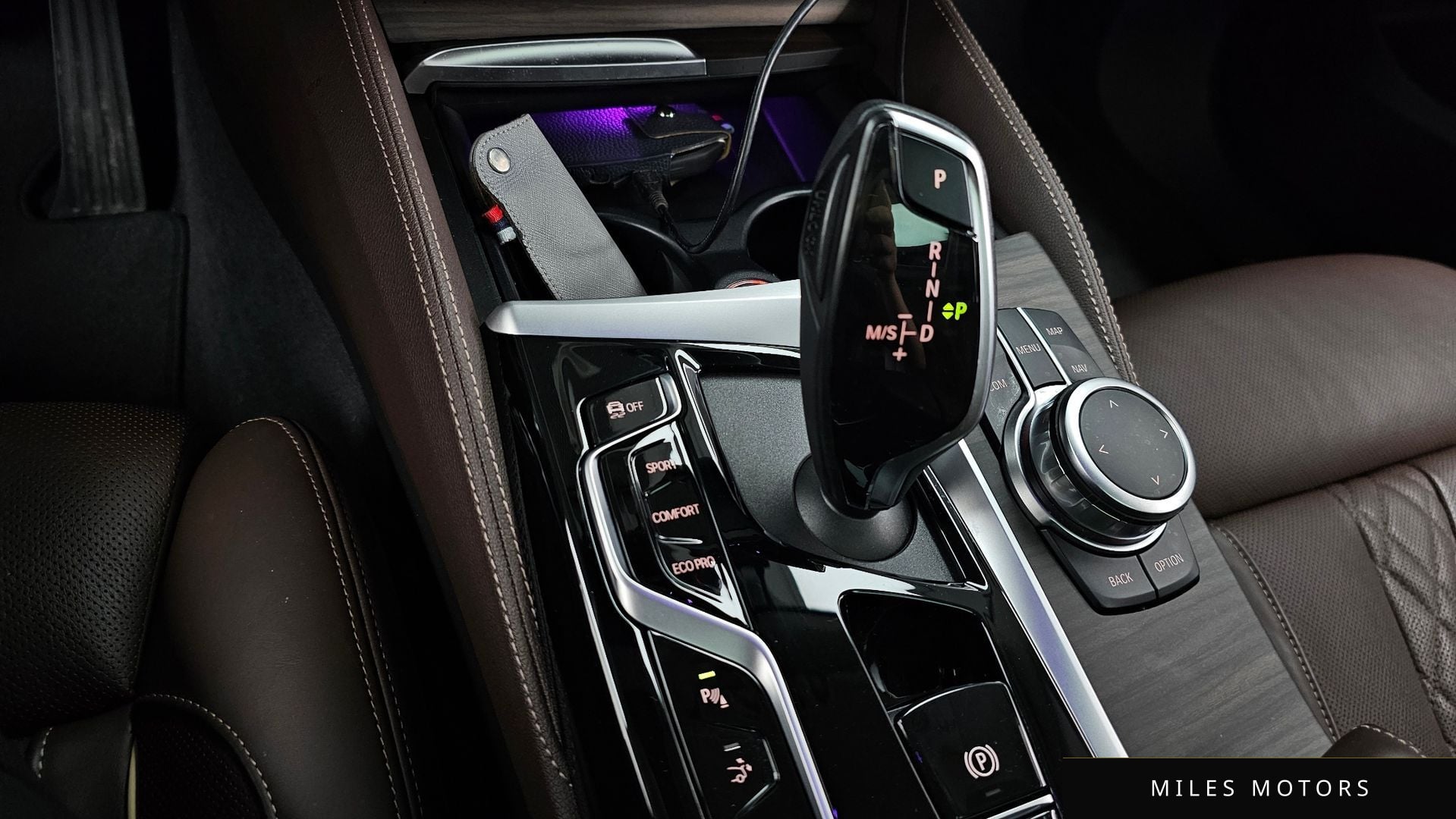 BMW 6 Series GT (G32) 2022 — миниатюра 12