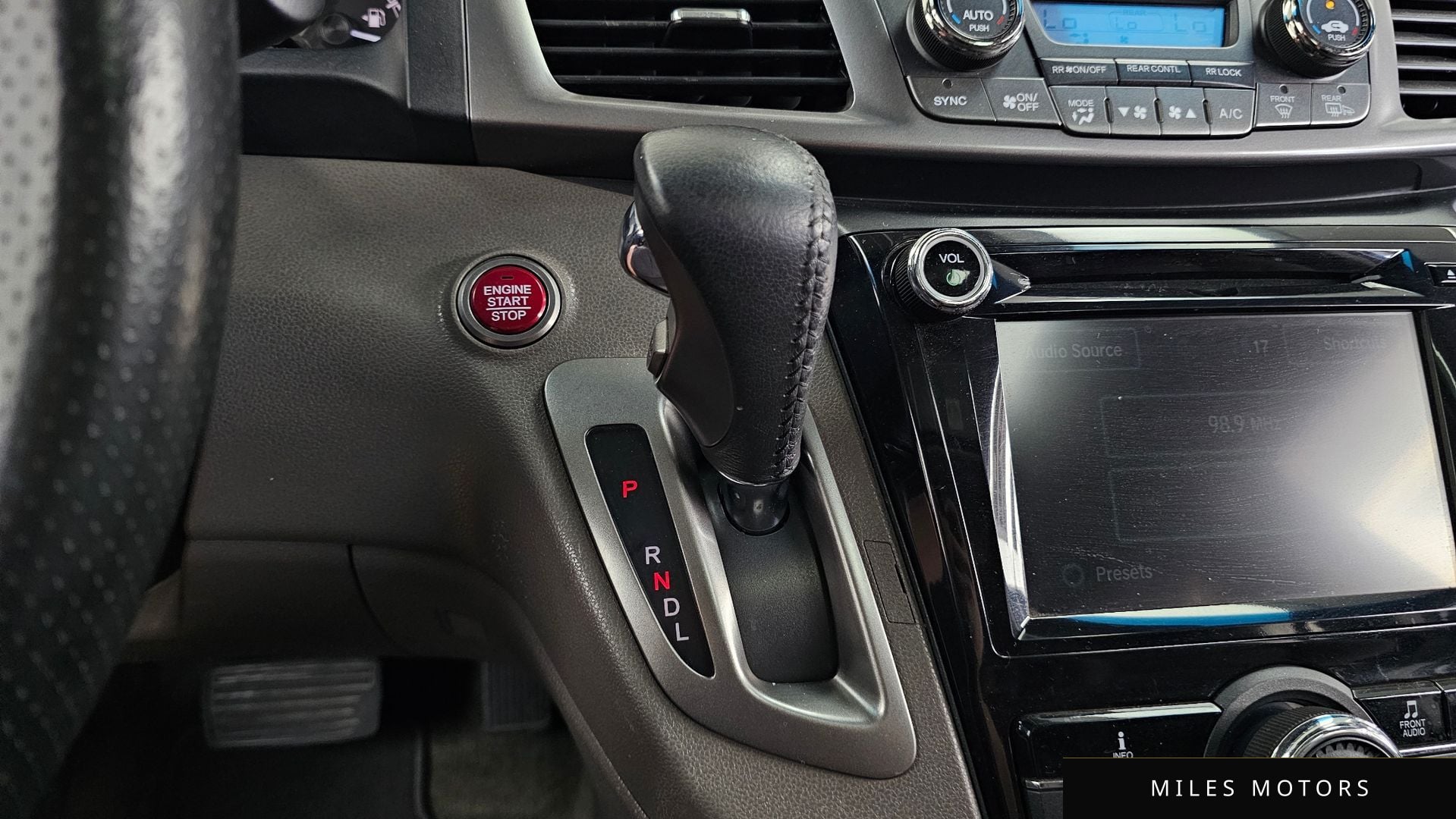 Honda Odyssey 2015 — миниатюра 9