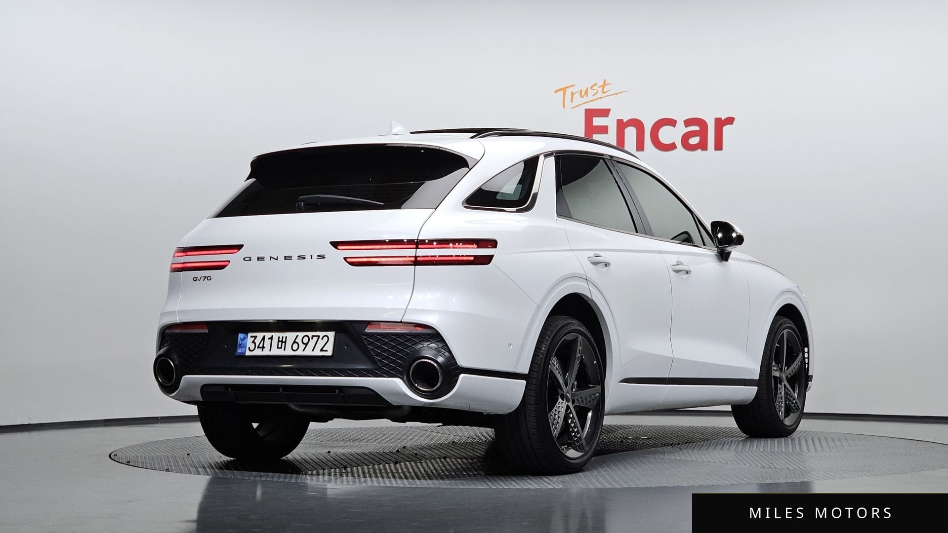 Genesis GV70 2021 — миниатюра 2