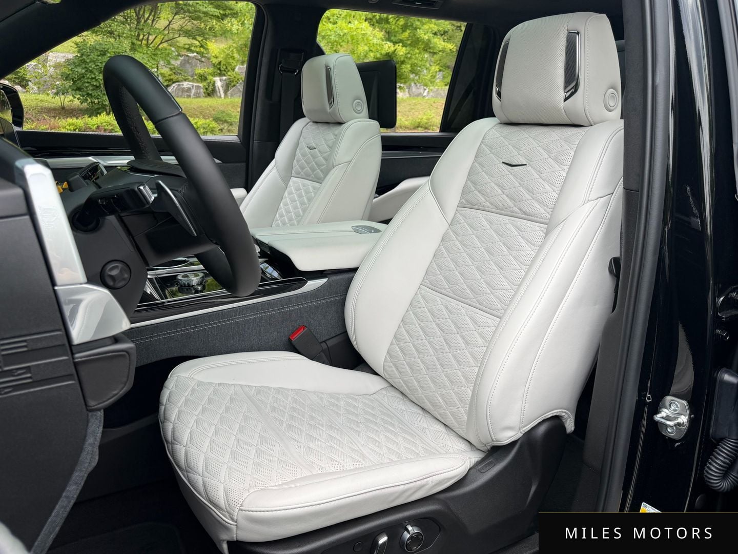 Cadillac Escalade 2025 — миниатюра 6