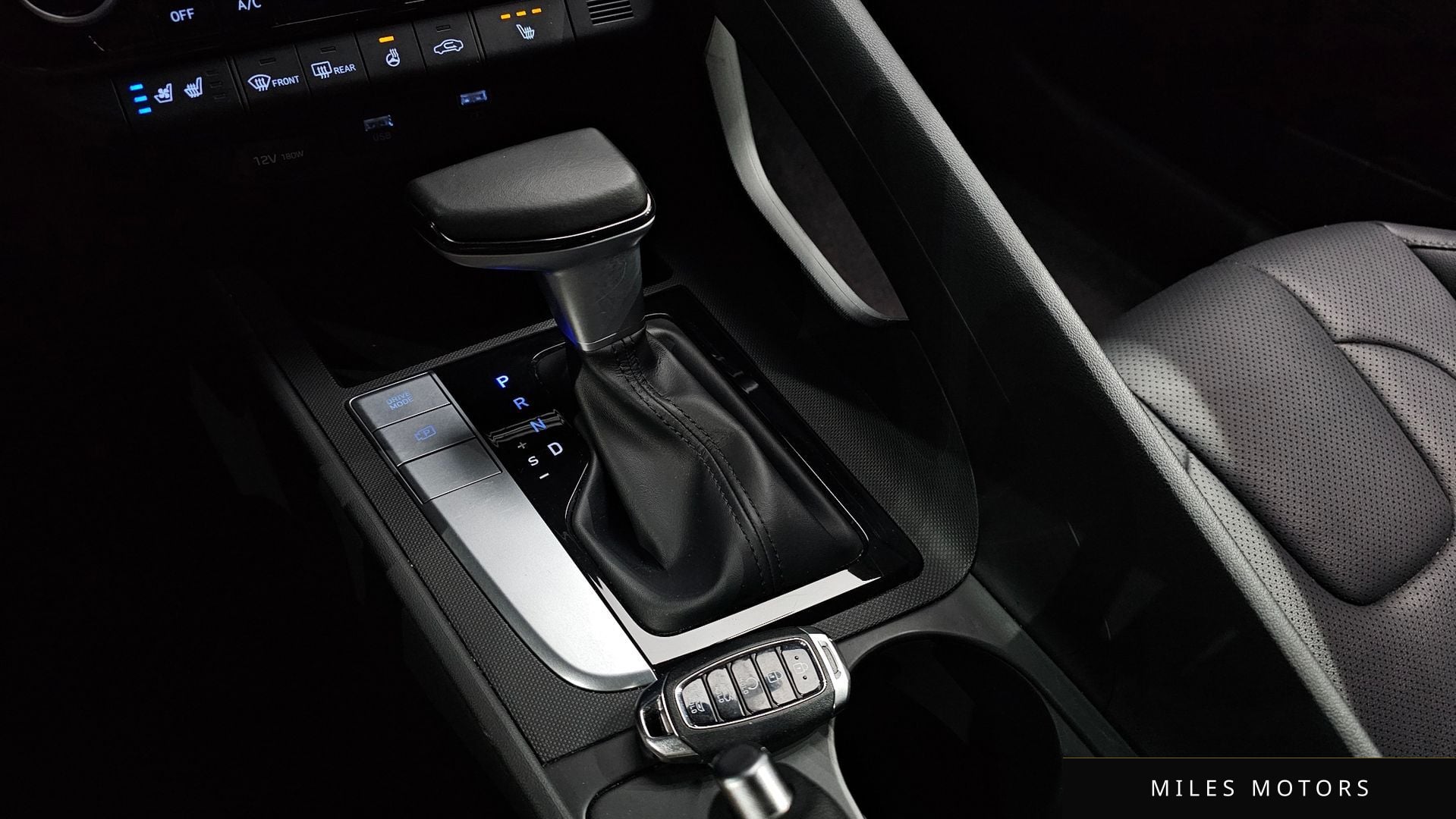 Hyundai AVANTE 2021 — миниатюра 9