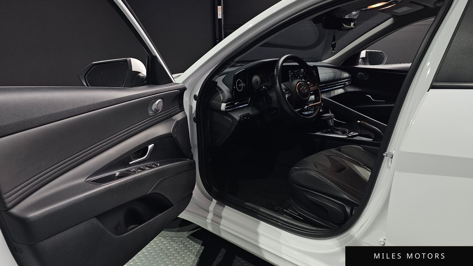 Hyundai AVANTE 2021 — миниатюра 10