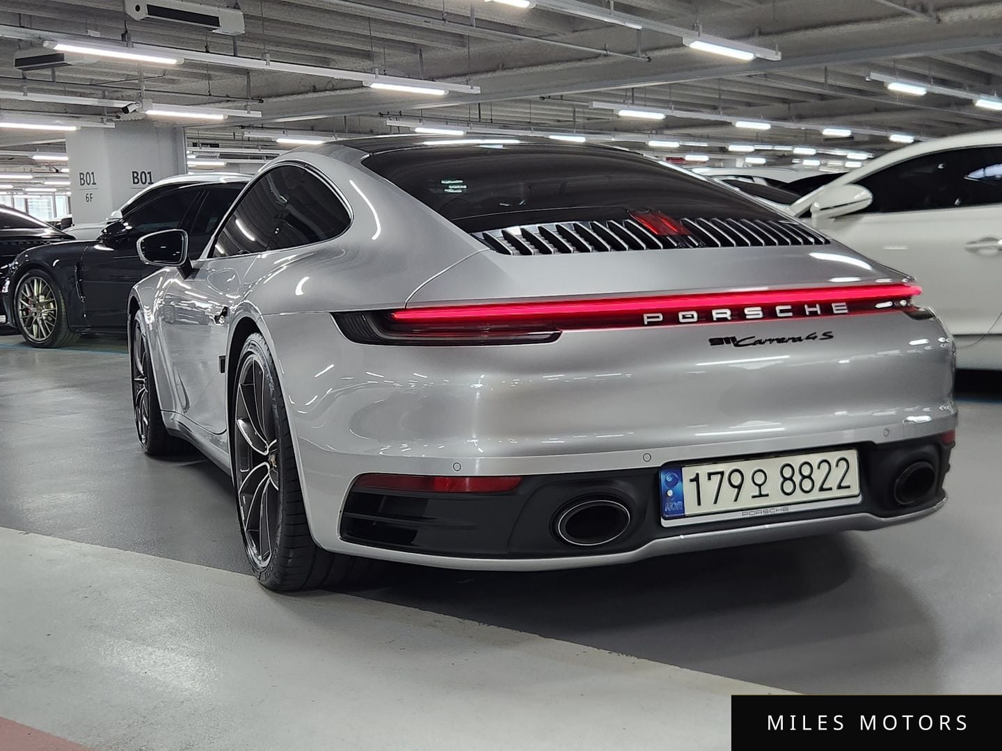 Porsche 911 (992) 2021 — миниатюра 7