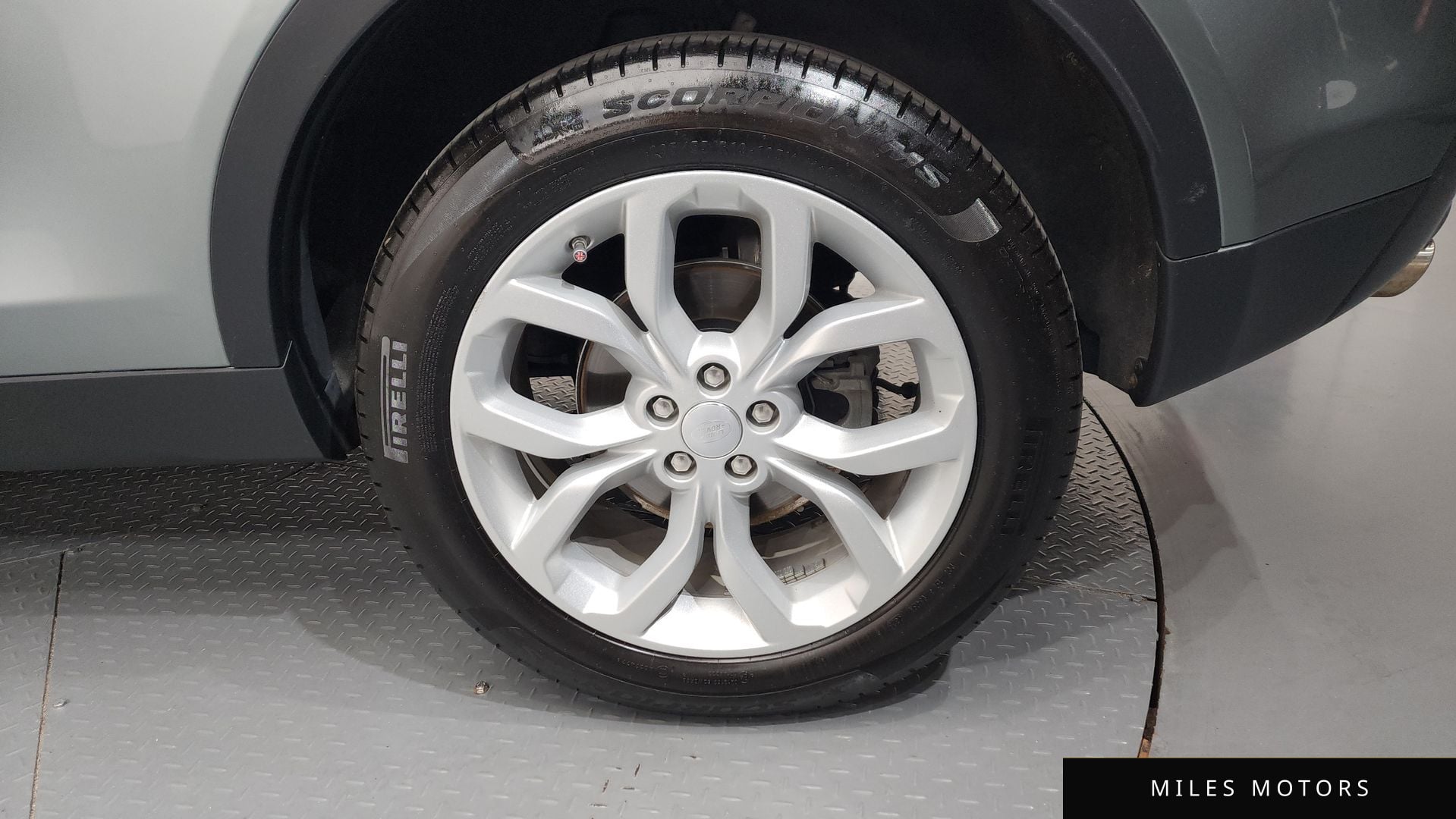 Land Rover Discovery Sport 2018 — миниатюра 7