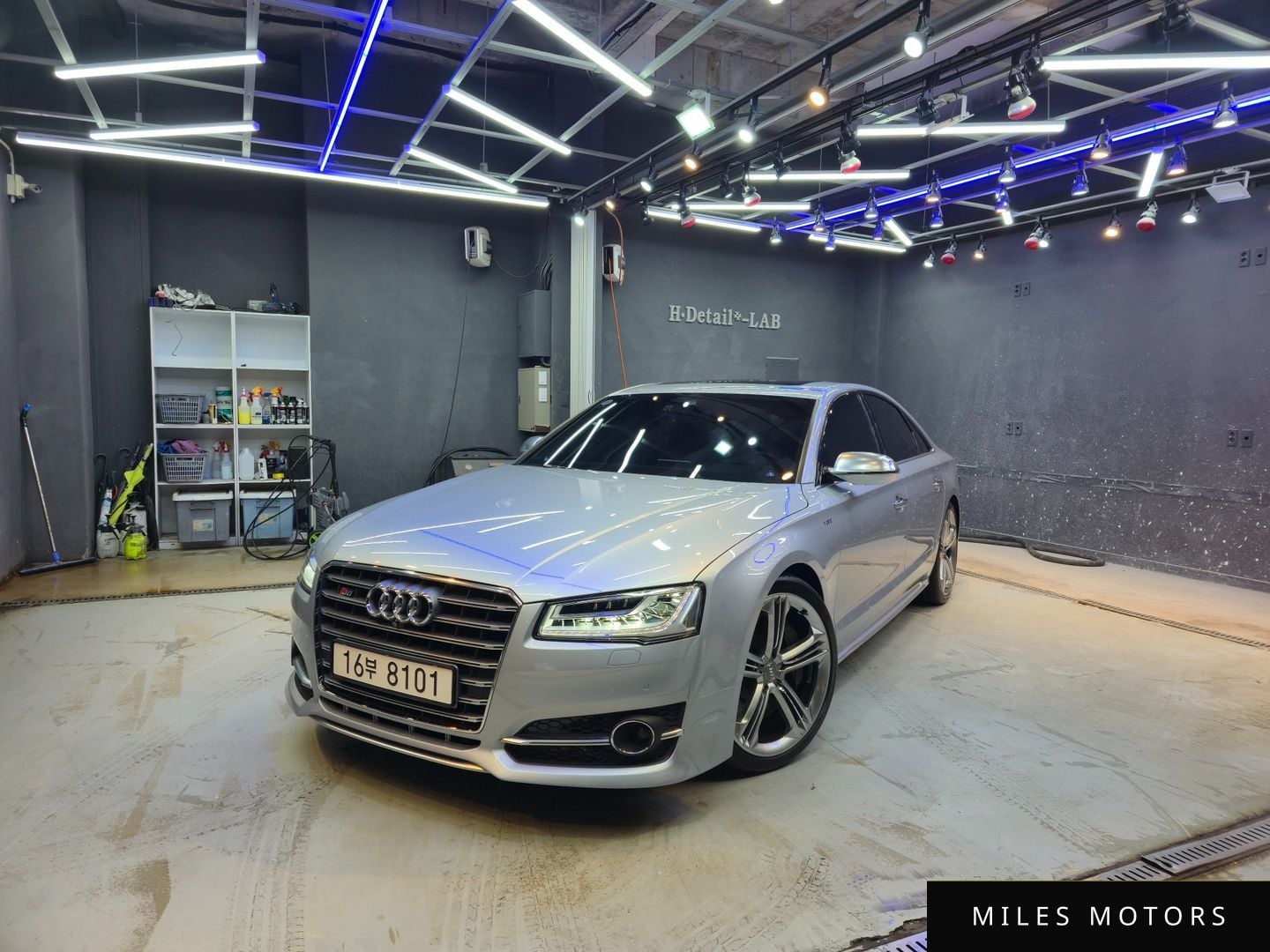 Audi S8 2015 — миниатюра 3