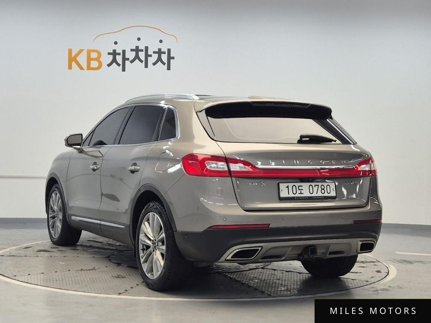 Lincoln MKX 2016 — миниатюра 2