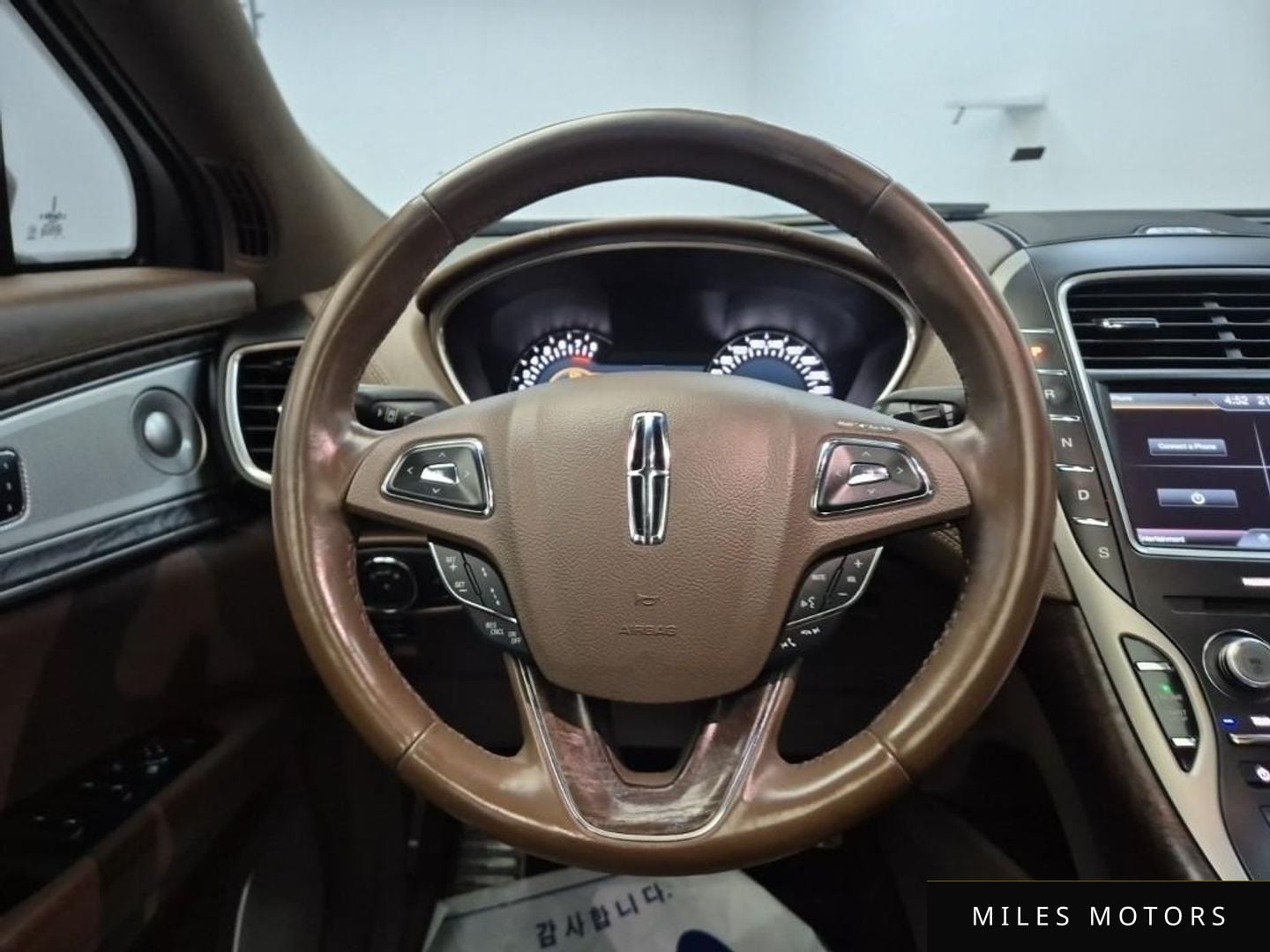 Lincoln MKX 2016 — миниатюра 9