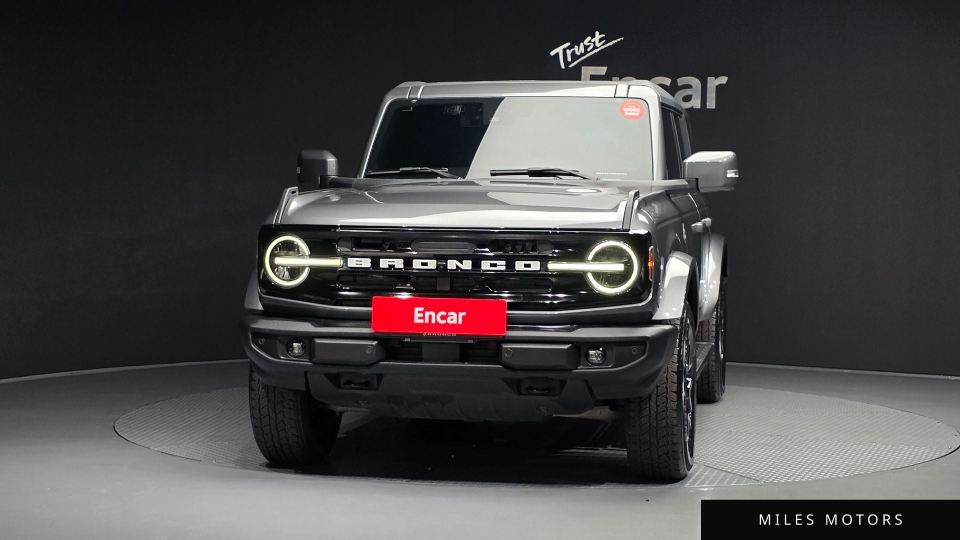 Ford Bronco 2023 — миниатюра 3