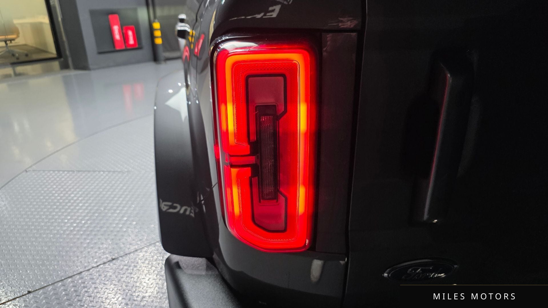 Ford Bronco 2023 — миниатюра 9