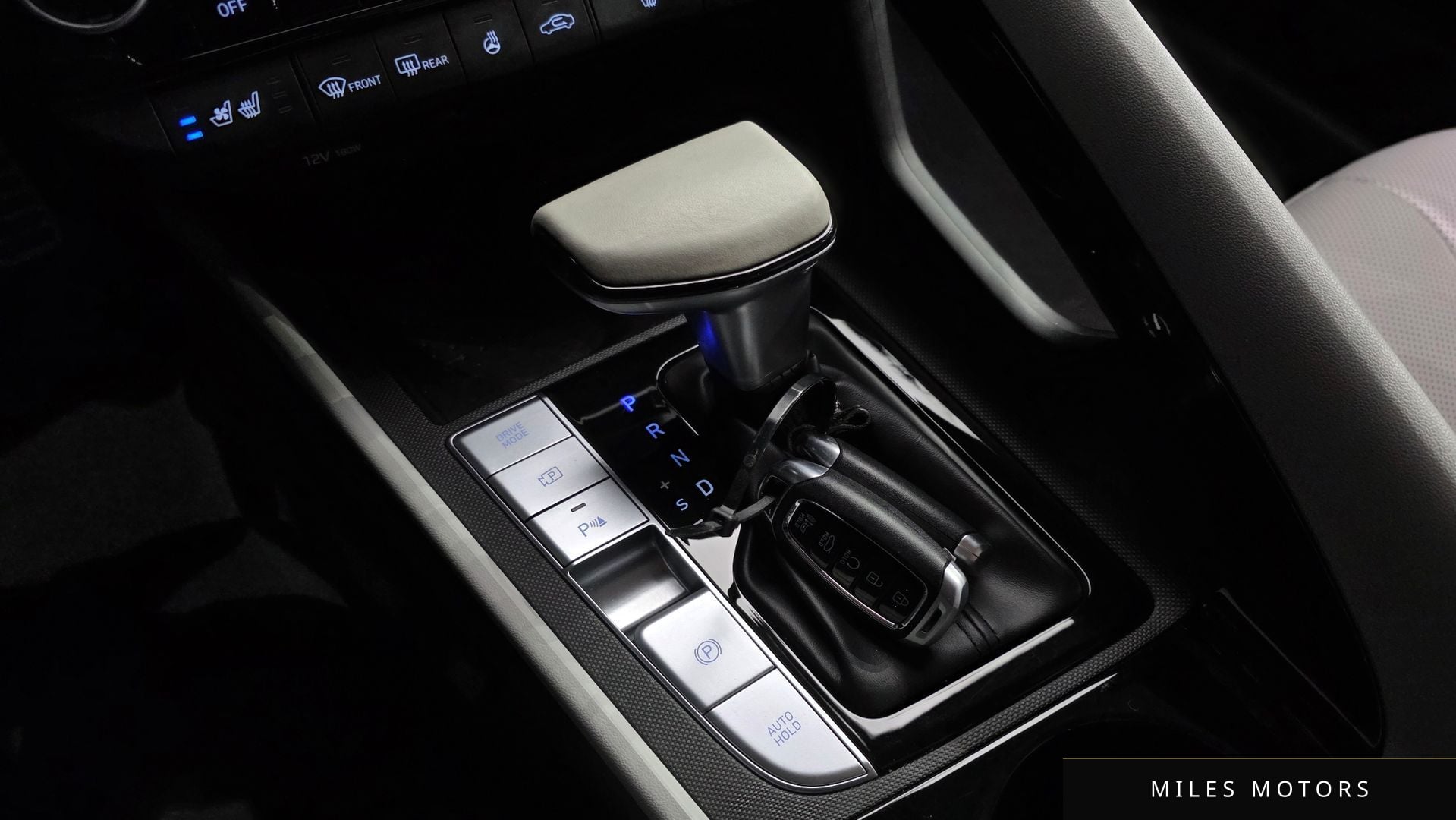 Hyundai AVANTE 2021 — миниатюра 12