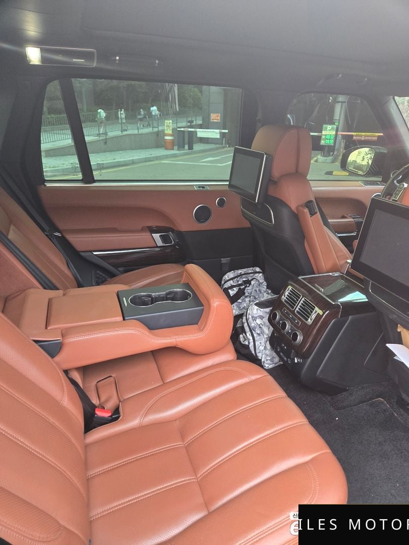 Land Rover Range Rover 2017 — миниатюра 8