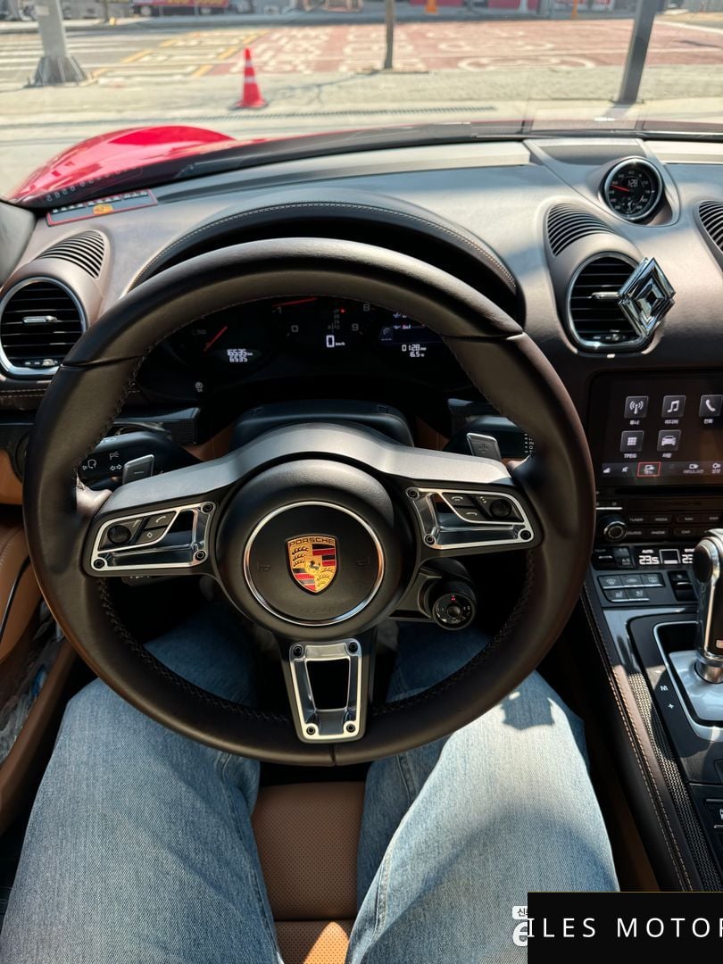 Porsche 718 2022 — миниатюра 2