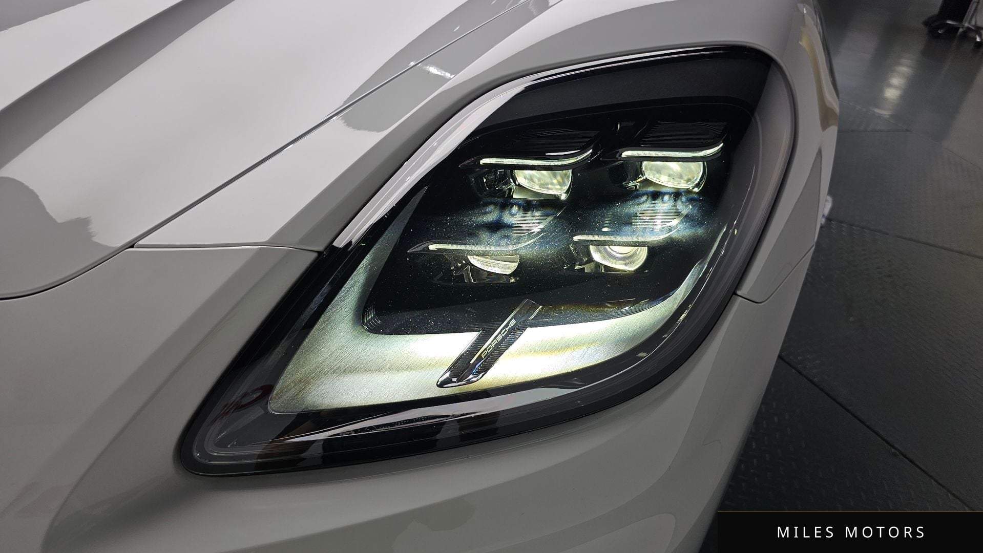 Porsche Panamera 2024 — миниатюра 7