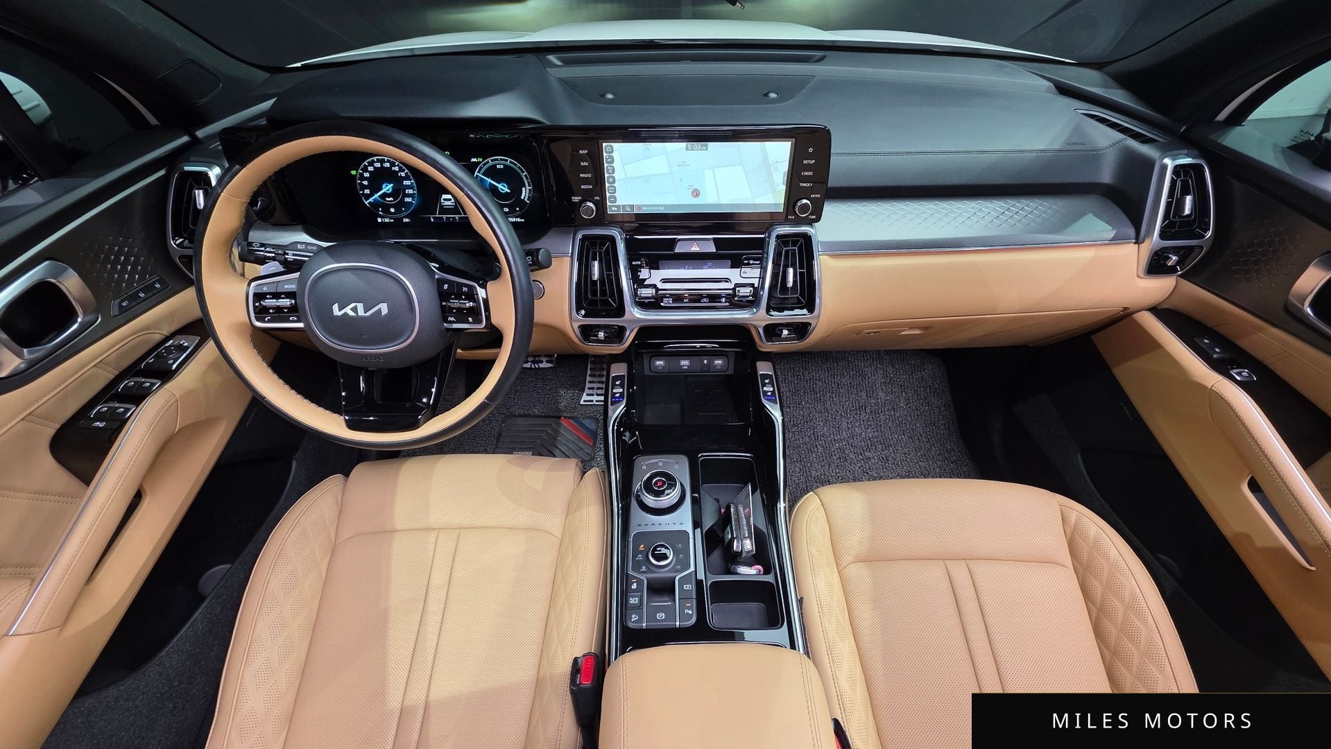 Kia Sorento 2023 — миниатюра 10