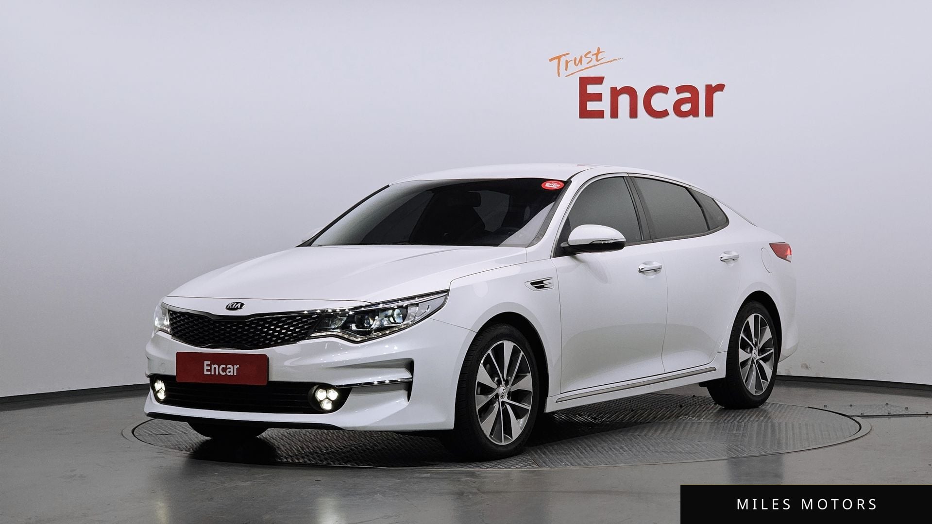 Kia K5 2018 — фото 1 из 12