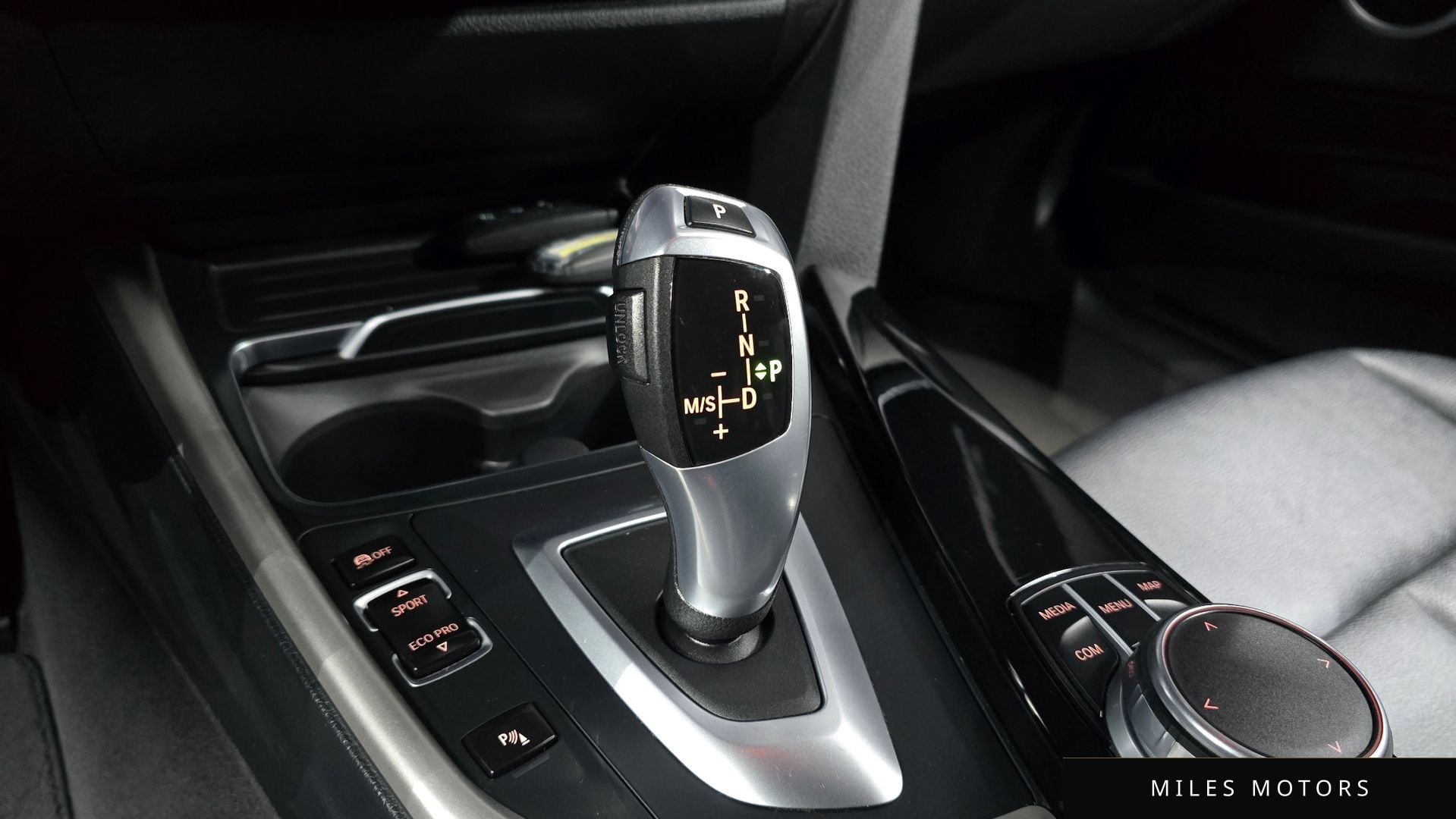 BMW 3 Series GT (F34) 2017 — миниатюра 11