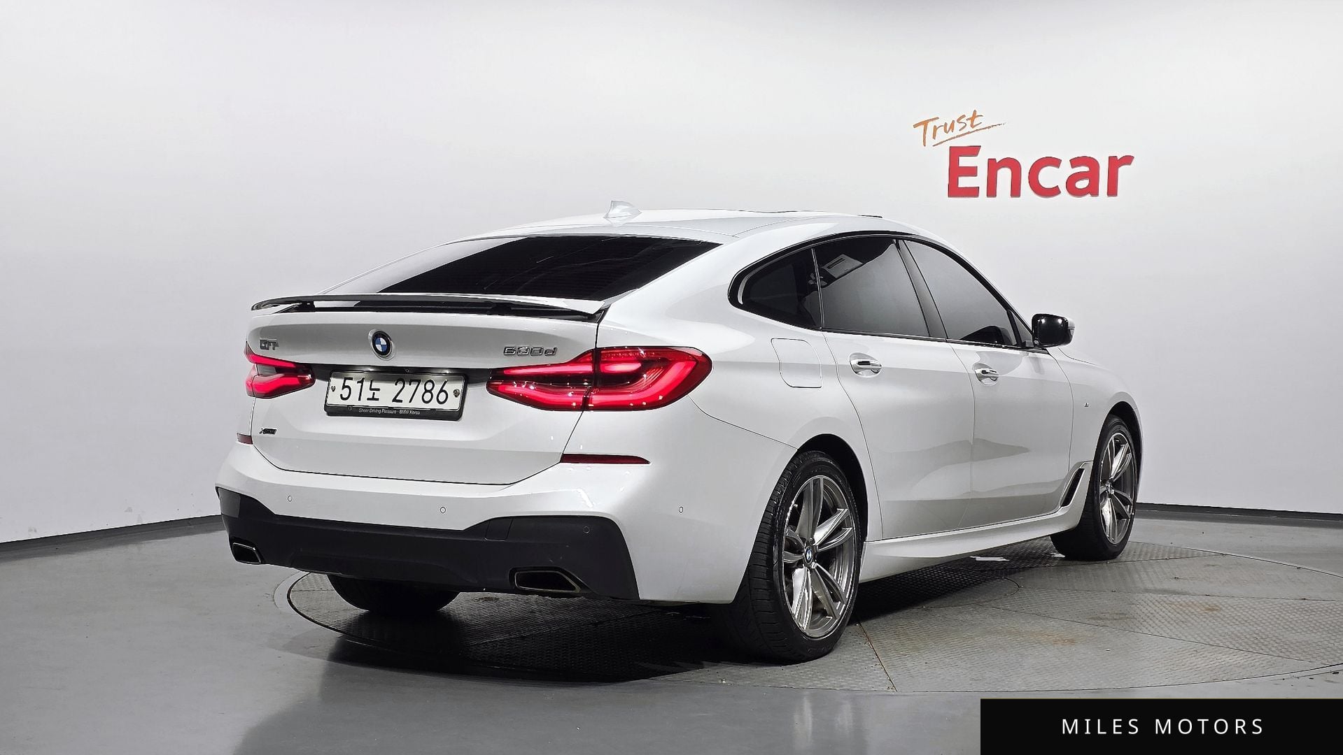 BMW 6 Series GT (G32) 2018 — миниатюра 2