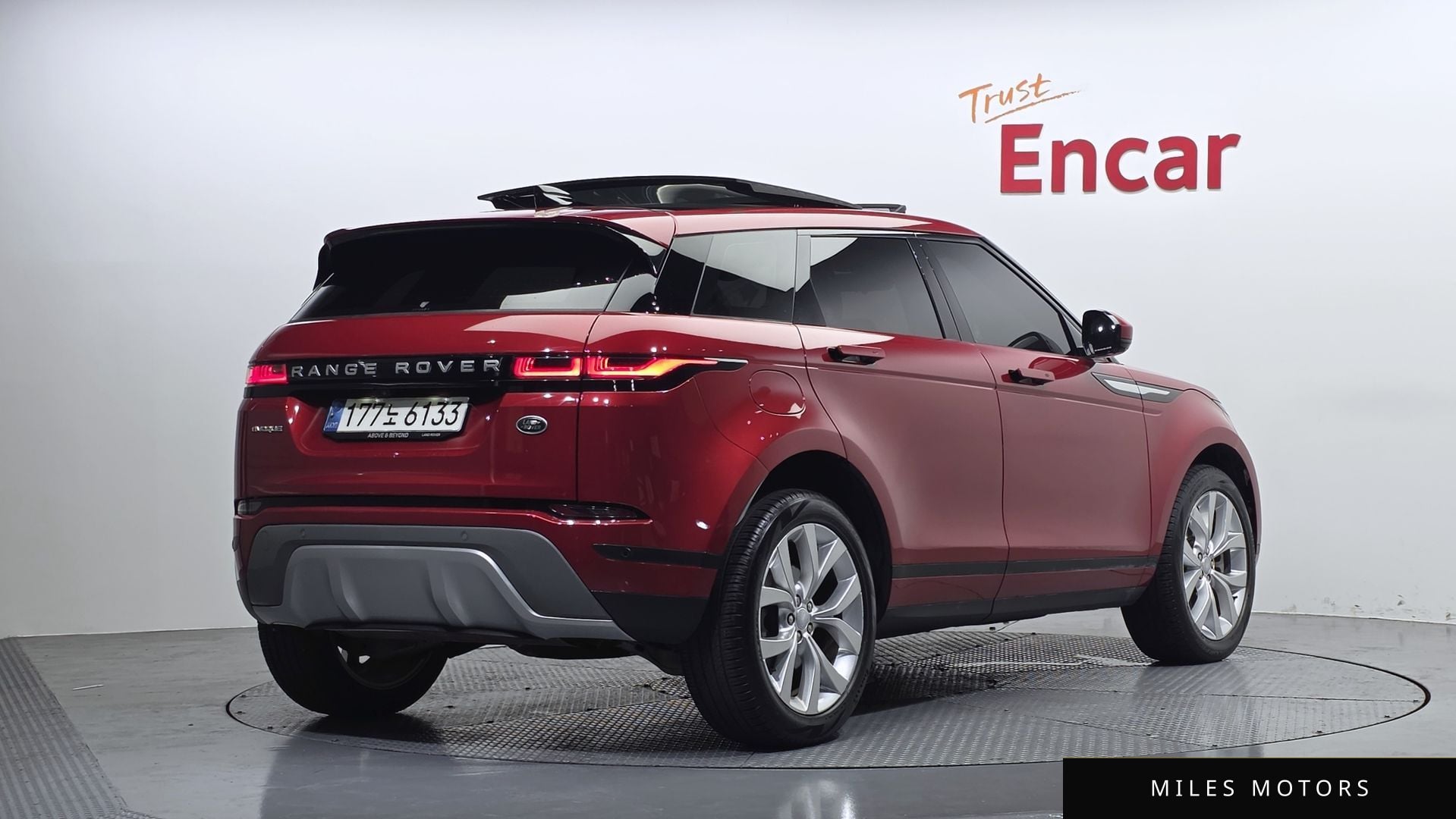 Land Rover Range Rover Evoque 2022 — миниатюра 2
