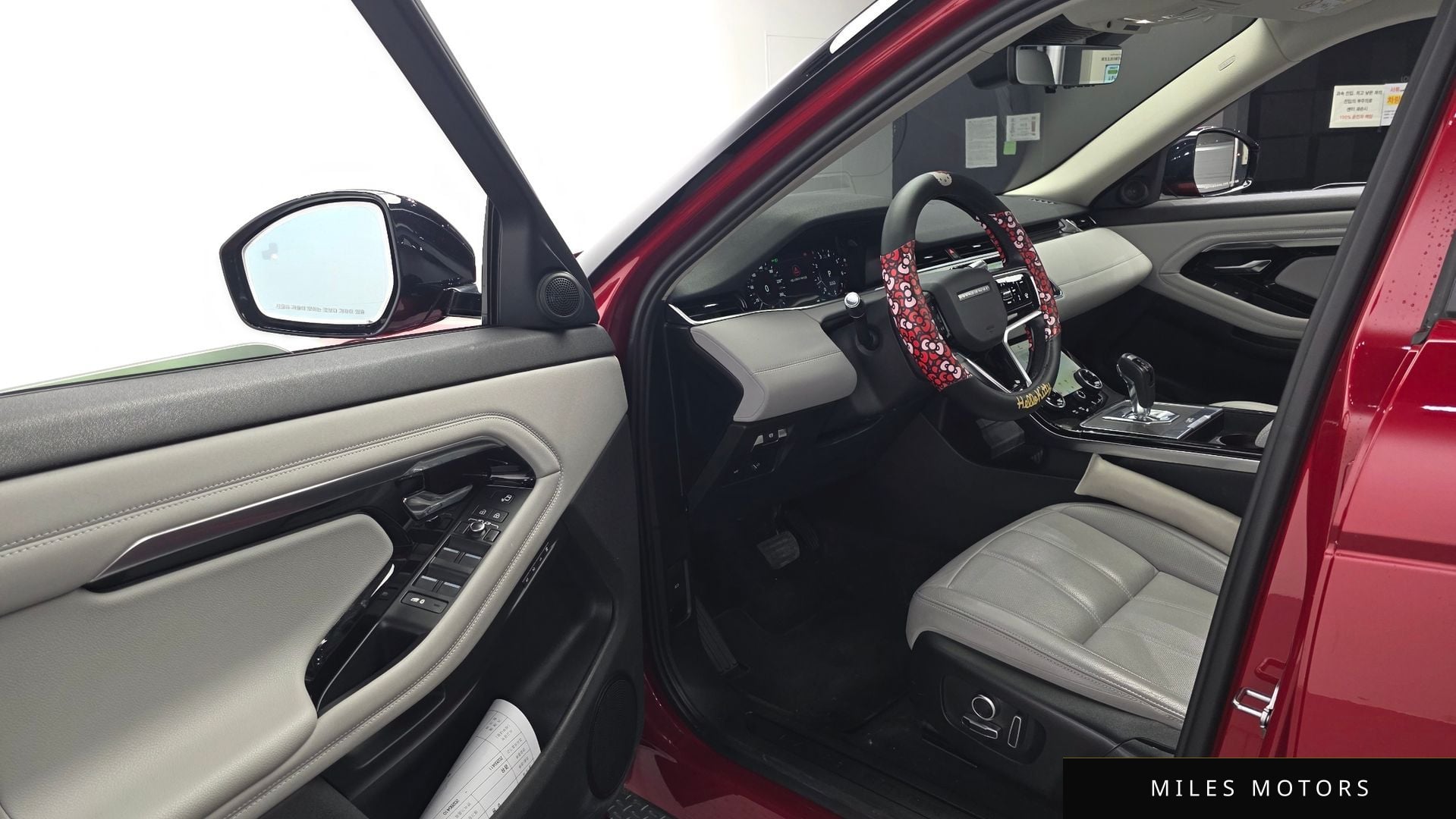 Land Rover Range Rover Evoque 2022 — миниатюра 10