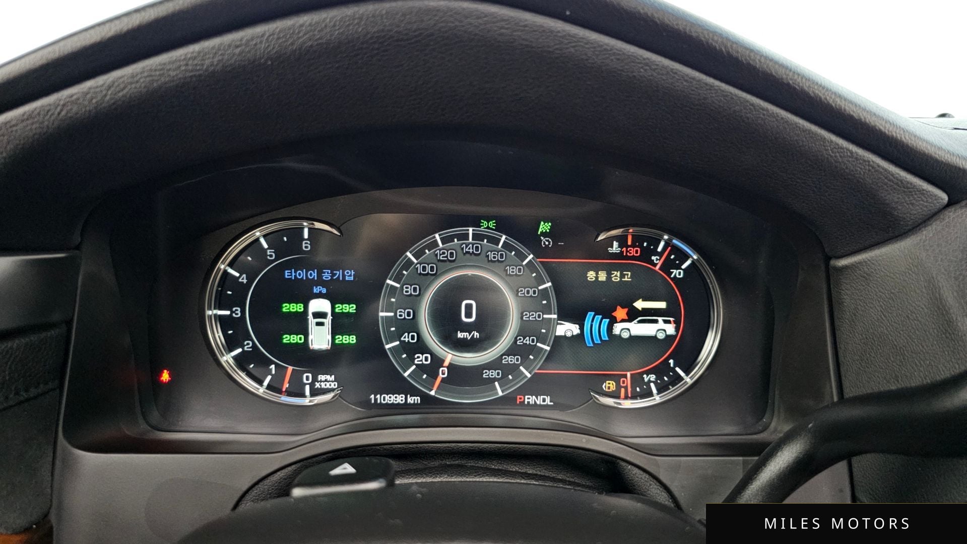 Cadillac Escalade 2018 — миниатюра 11