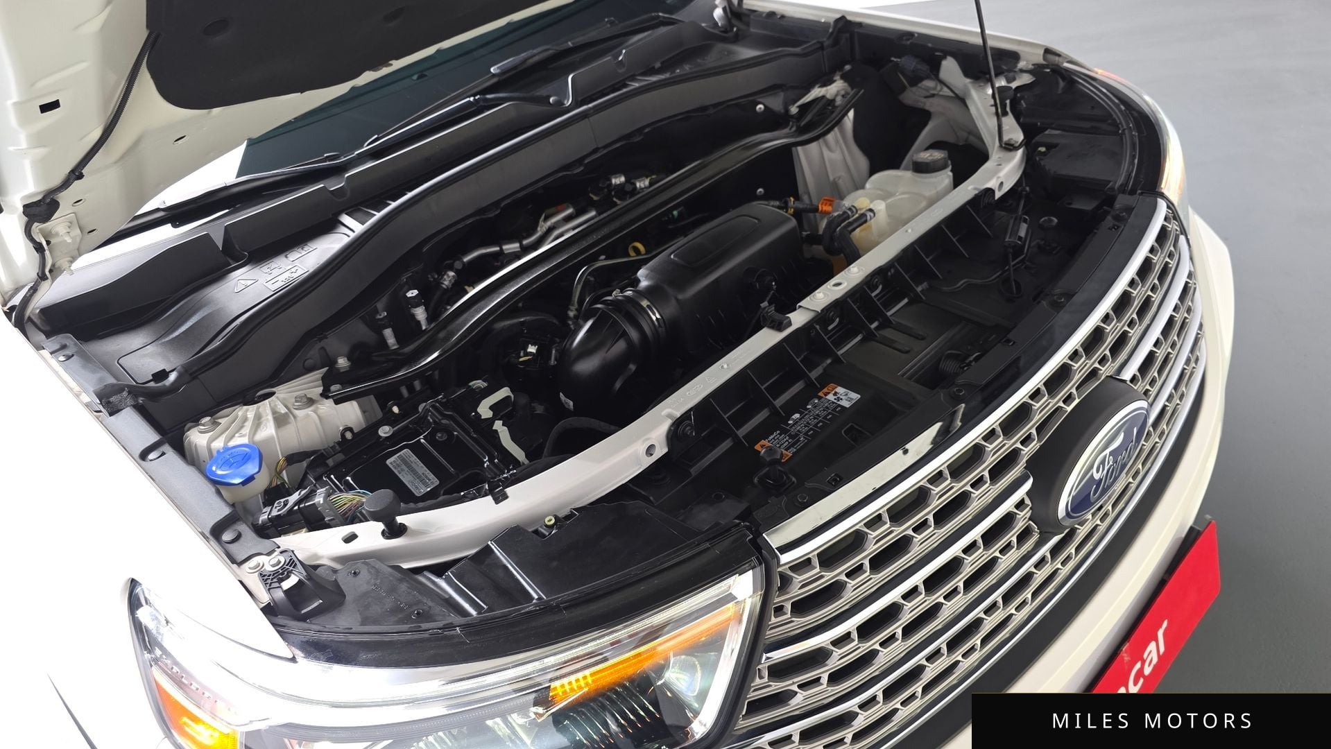 Ford Explorer 2021 — миниатюра 5