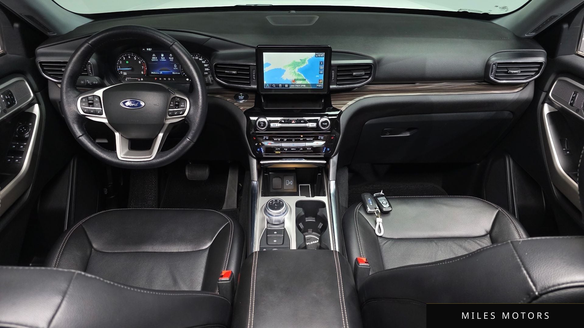 Ford Explorer 2021 — миниатюра 9