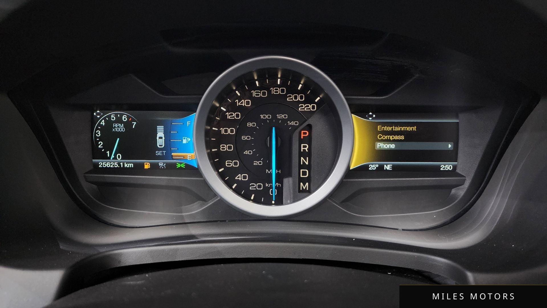 Ford Explorer 2015 — миниатюра 8