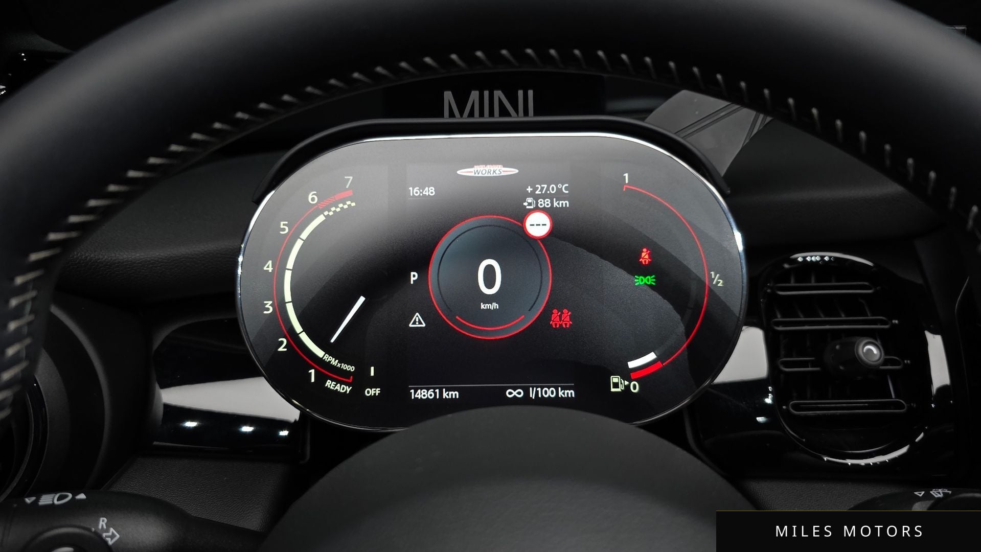 MINI Cooper Convertible 2023 — миниатюра 11