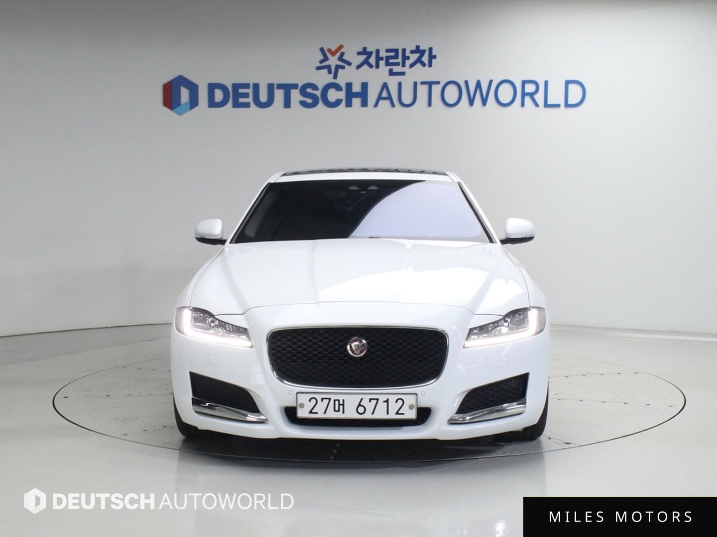 Jaguar XF (X260) 2018 — миниатюра 3