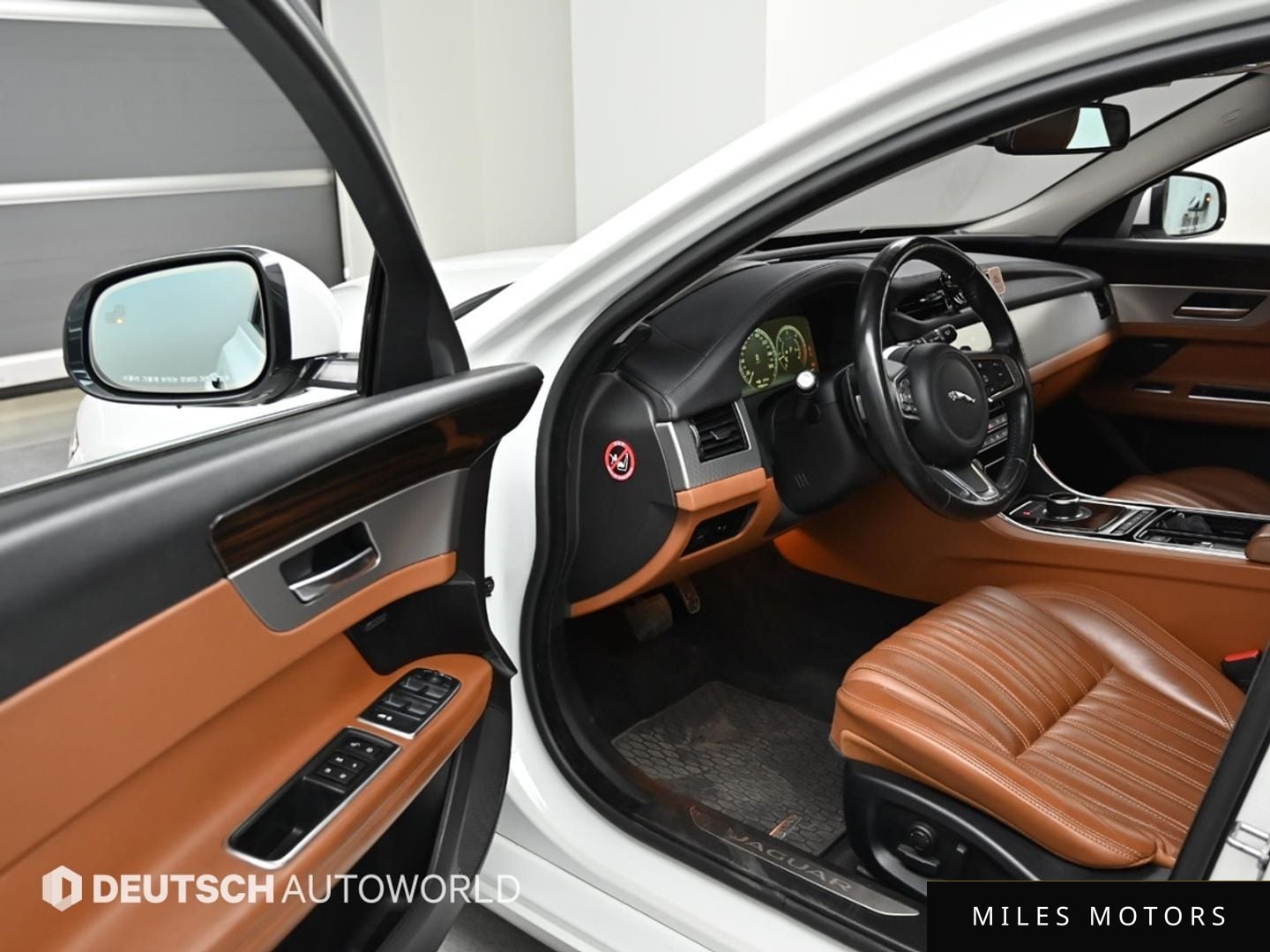 Jaguar XF (X260) 2018 — миниатюра 11