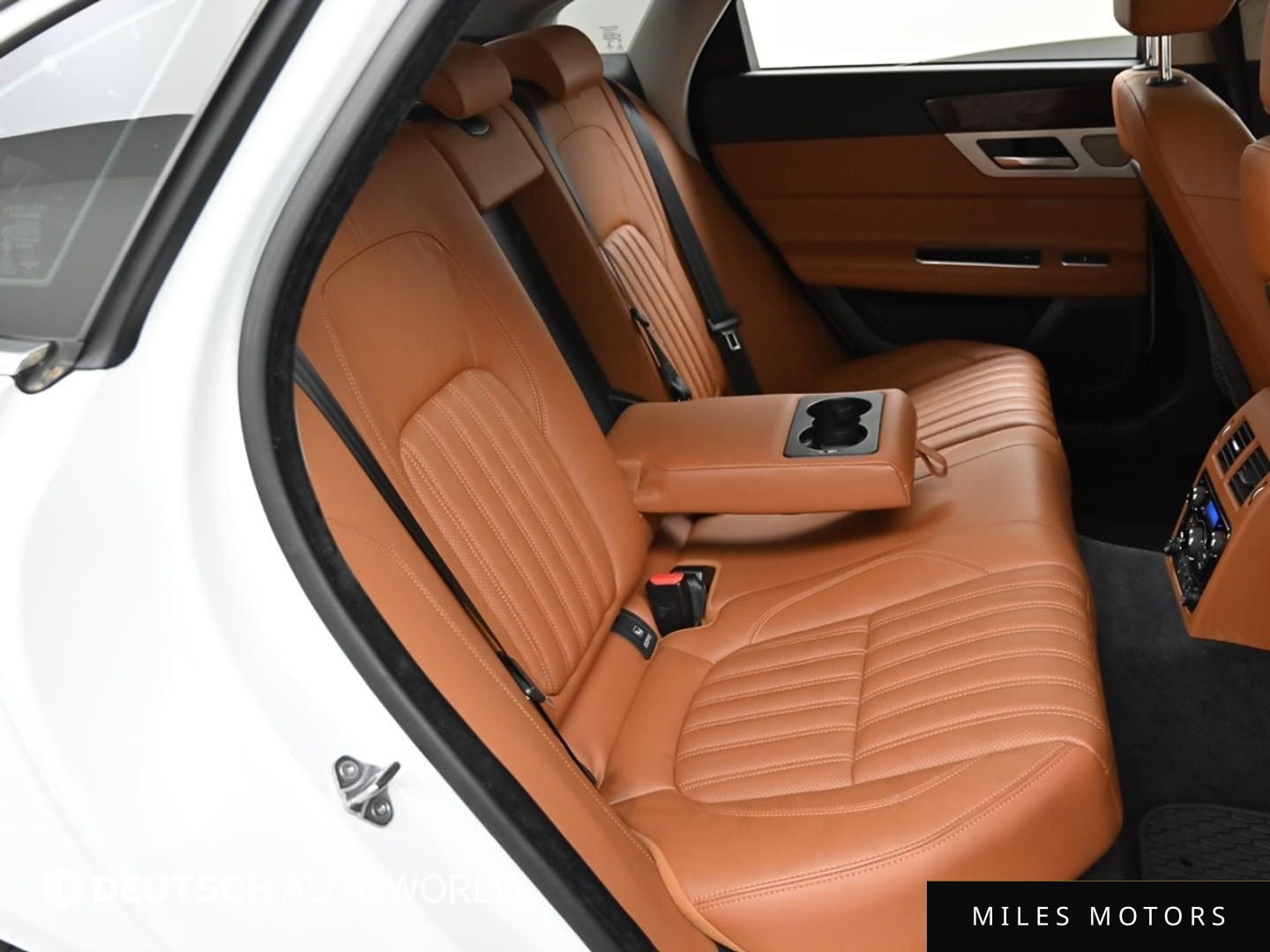 Jaguar XF (X260) 2018 — миниатюра 12