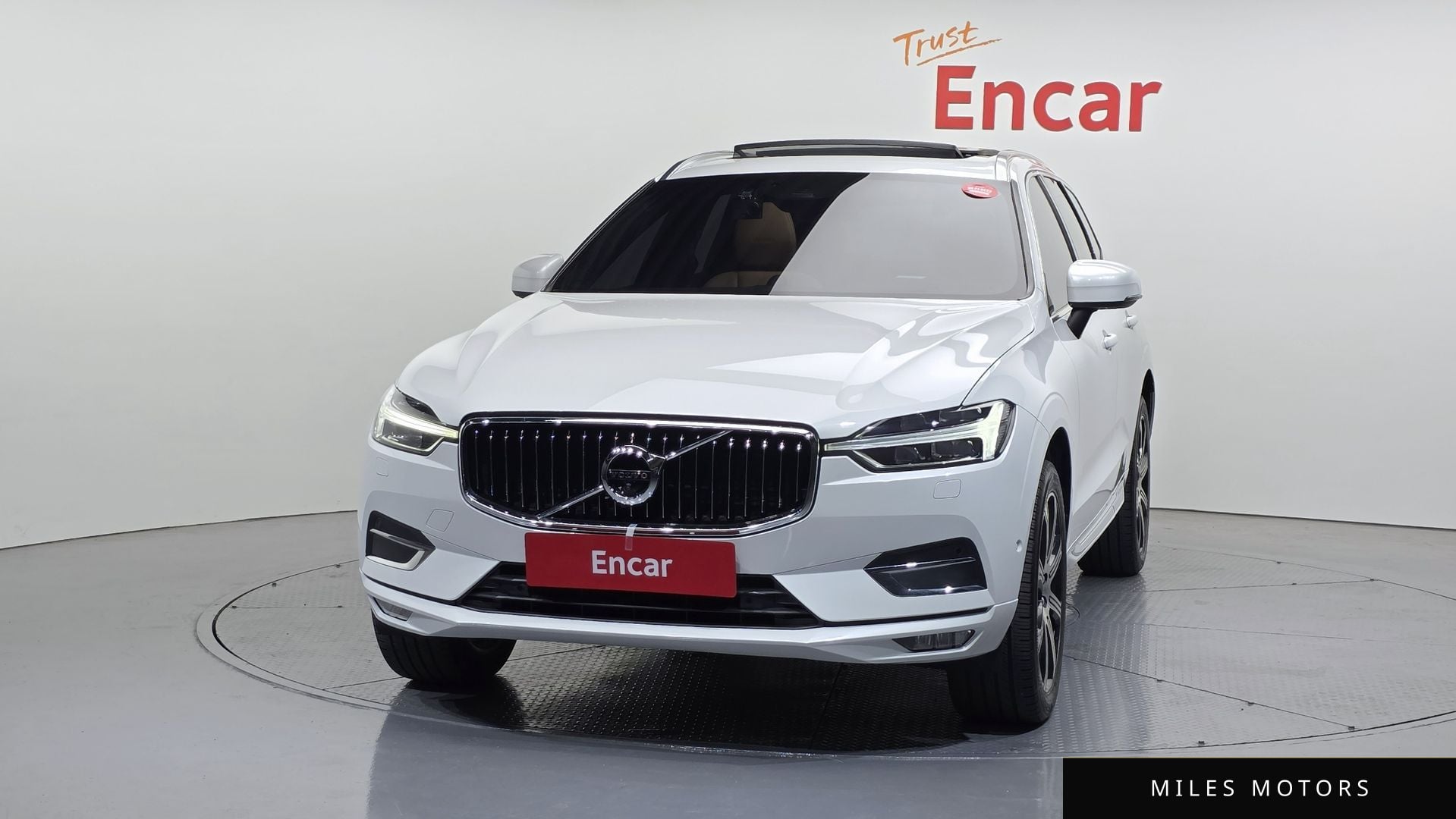 Volvo XC60 2019 — миниатюра 3