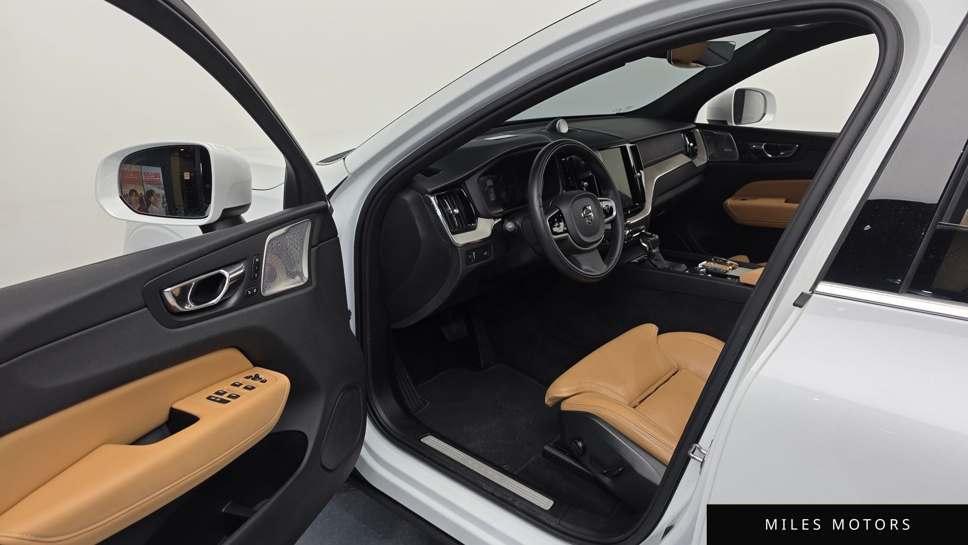 Volvo XC60 2019 — миниатюра 10