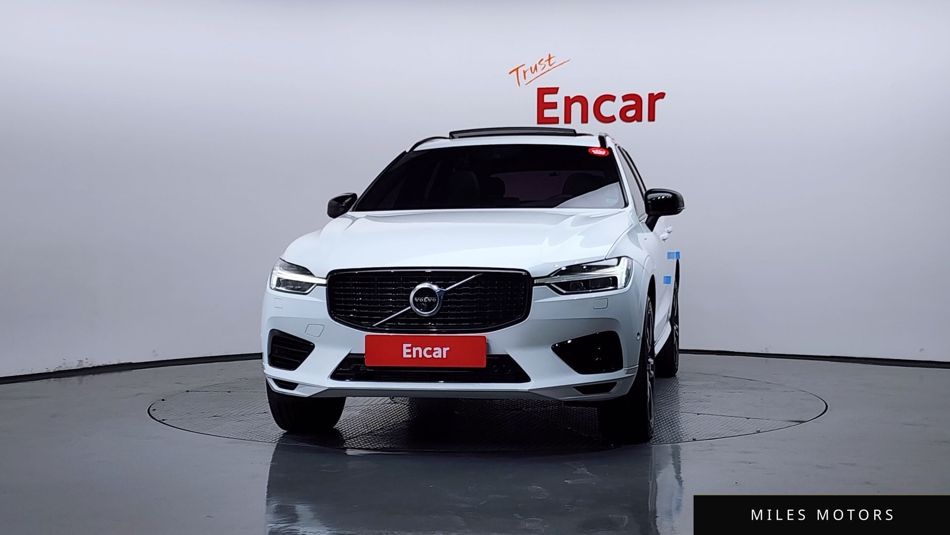 Volvo XC60 2021 — миниатюра 3