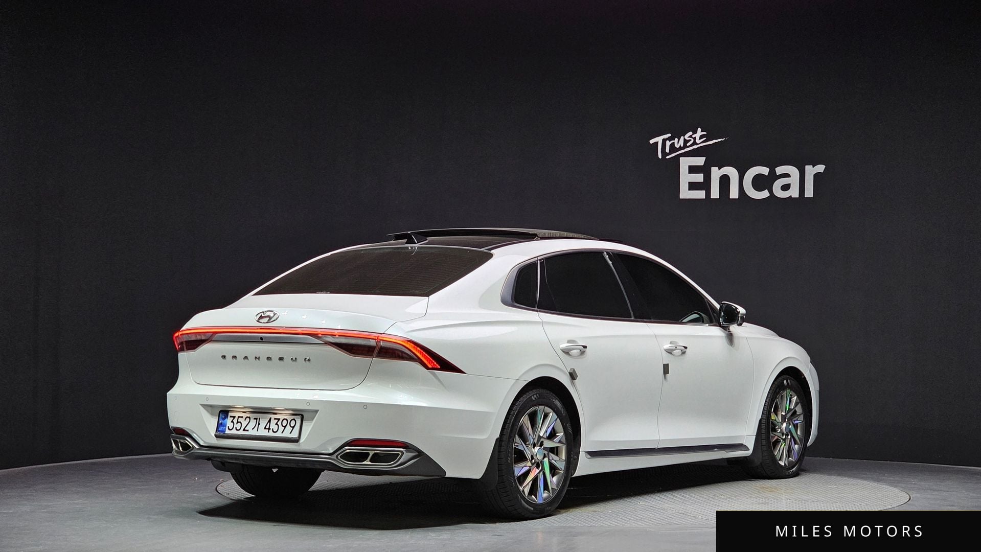 Hyundai Grandeur 2021 — миниатюра 2