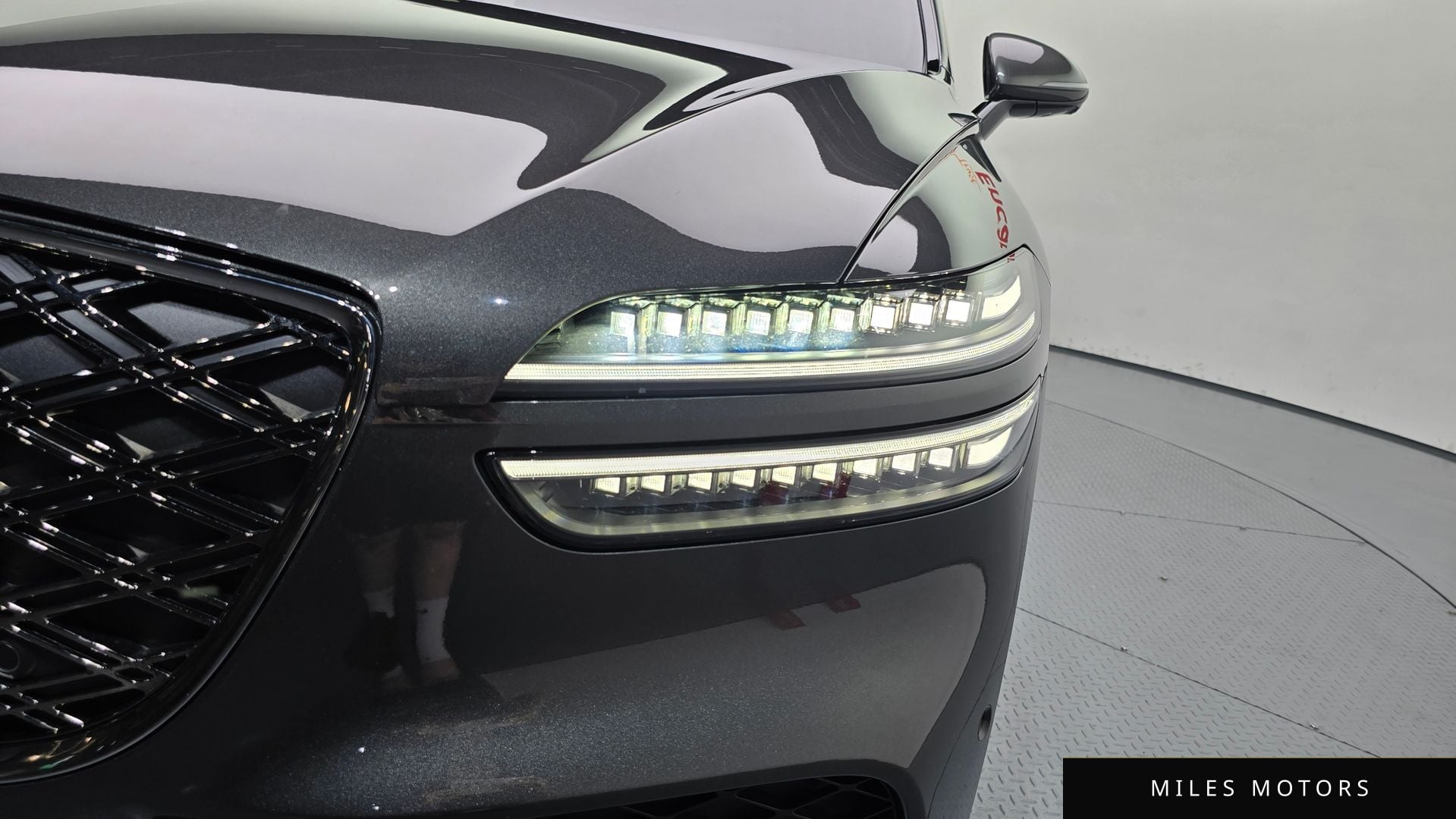 Genesis GV70 2025 — миниатюра 8
