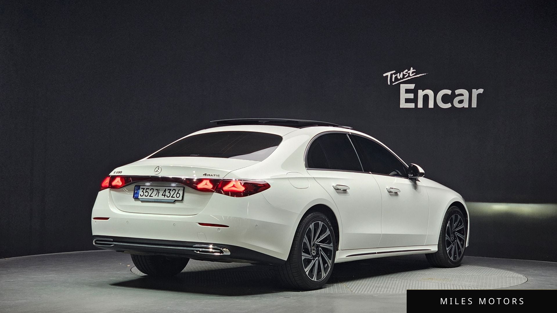 Mercedes-Benz E-Class W214 2024 — миниатюра 2