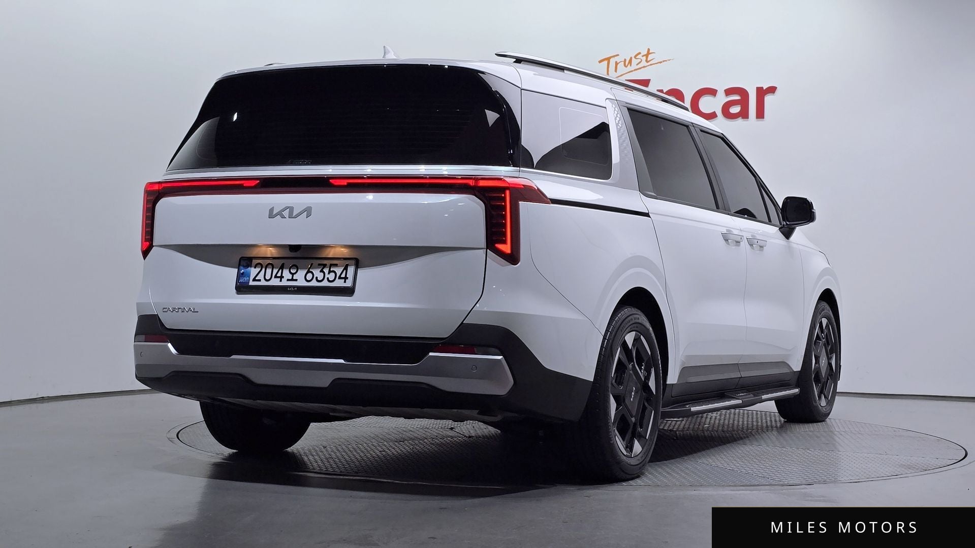 Kia Canival 2024 — миниатюра 2