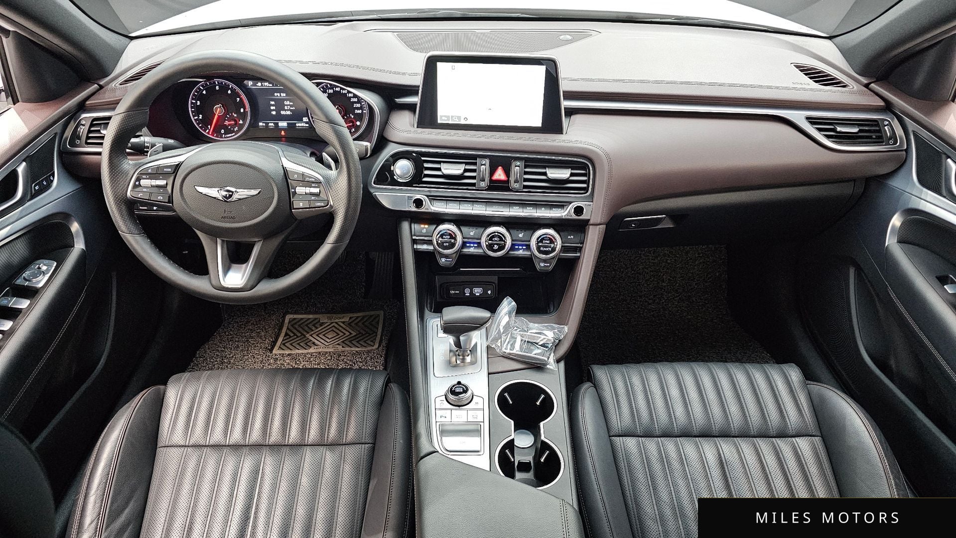 Genesis G70 2019 — миниатюра 10