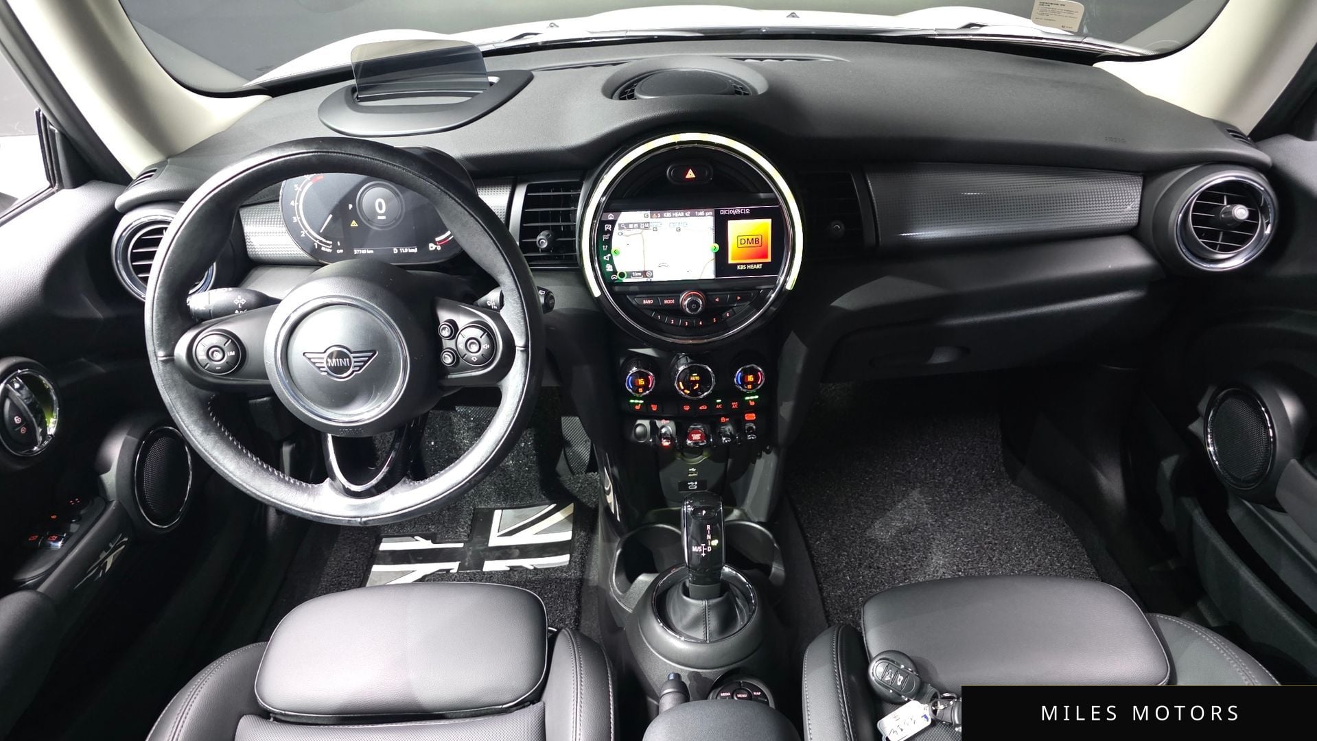MINI Cooper 2021 — миниатюра 7