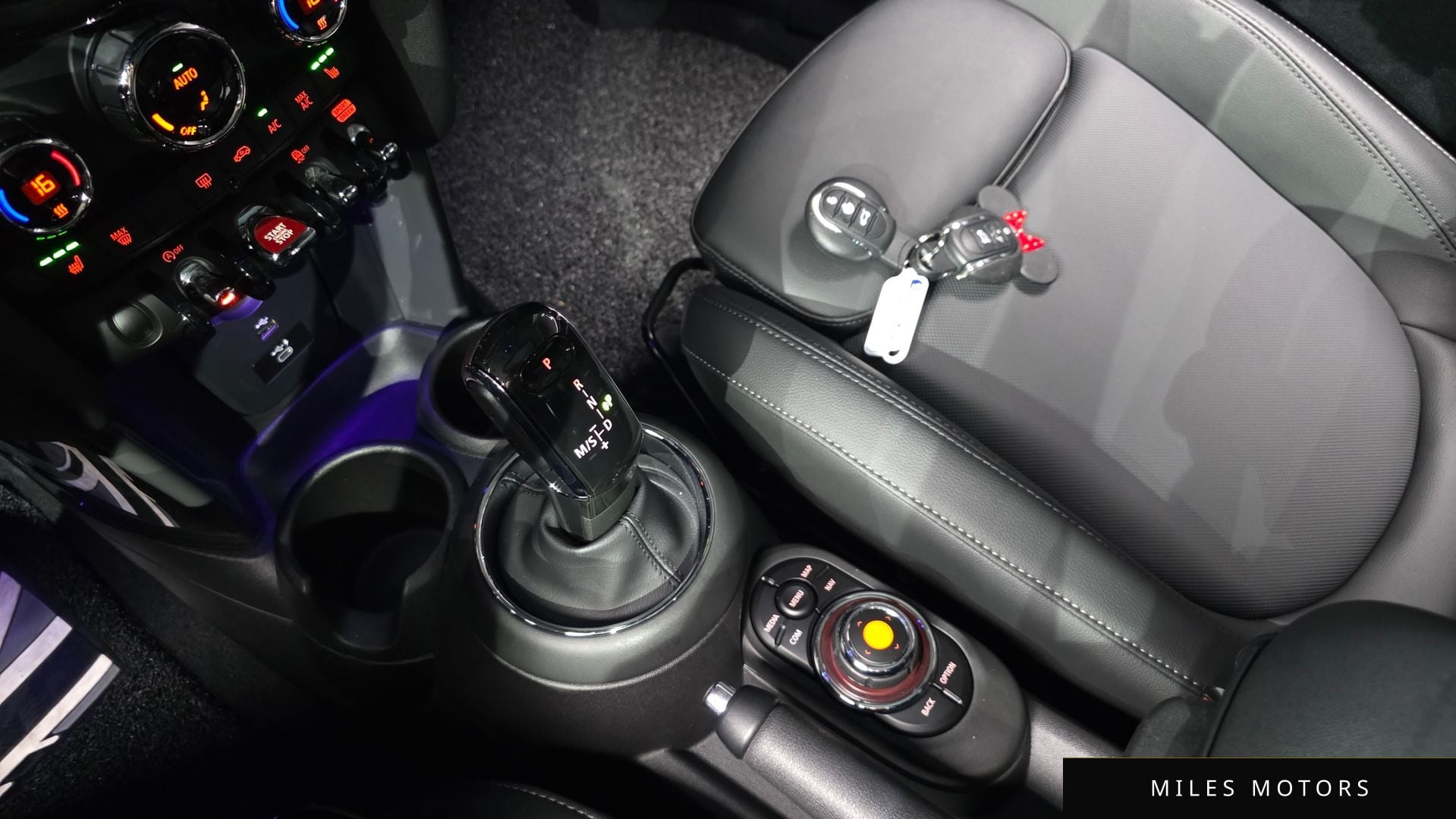 MINI Cooper 2021 — миниатюра 9
