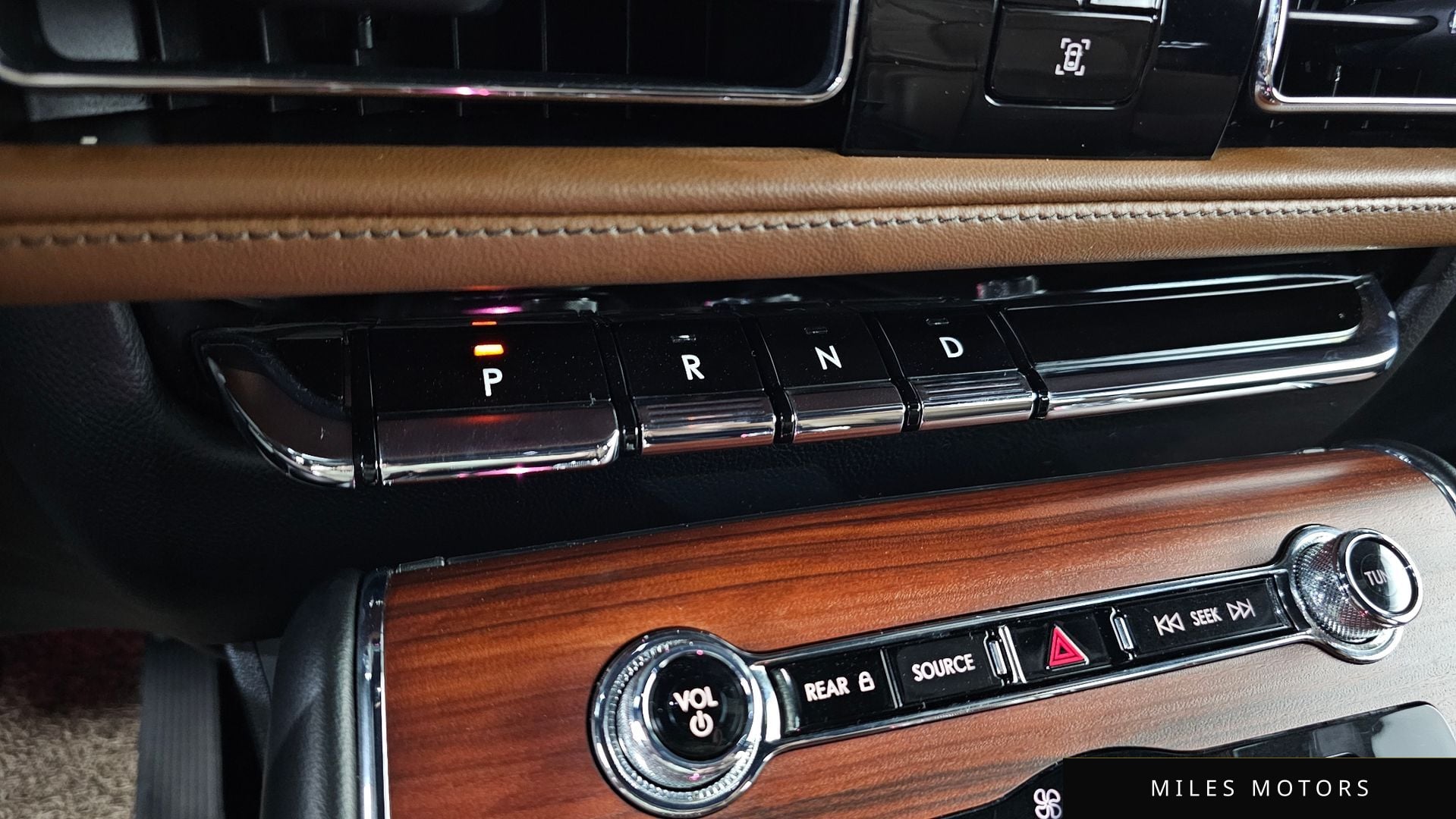 Lincoln Aviator 2022 — миниатюра 12